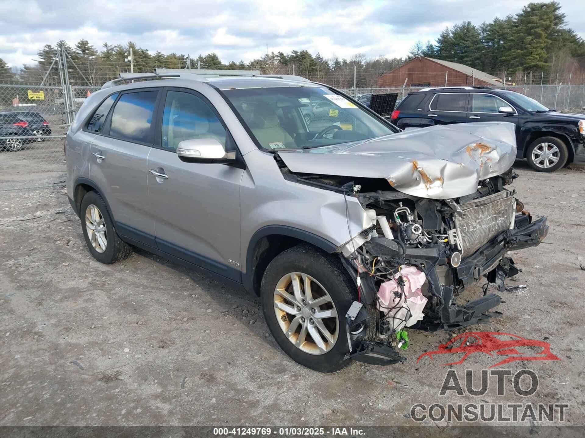 KIA SORENTO 2014 - 5XYKTCA67EG438472