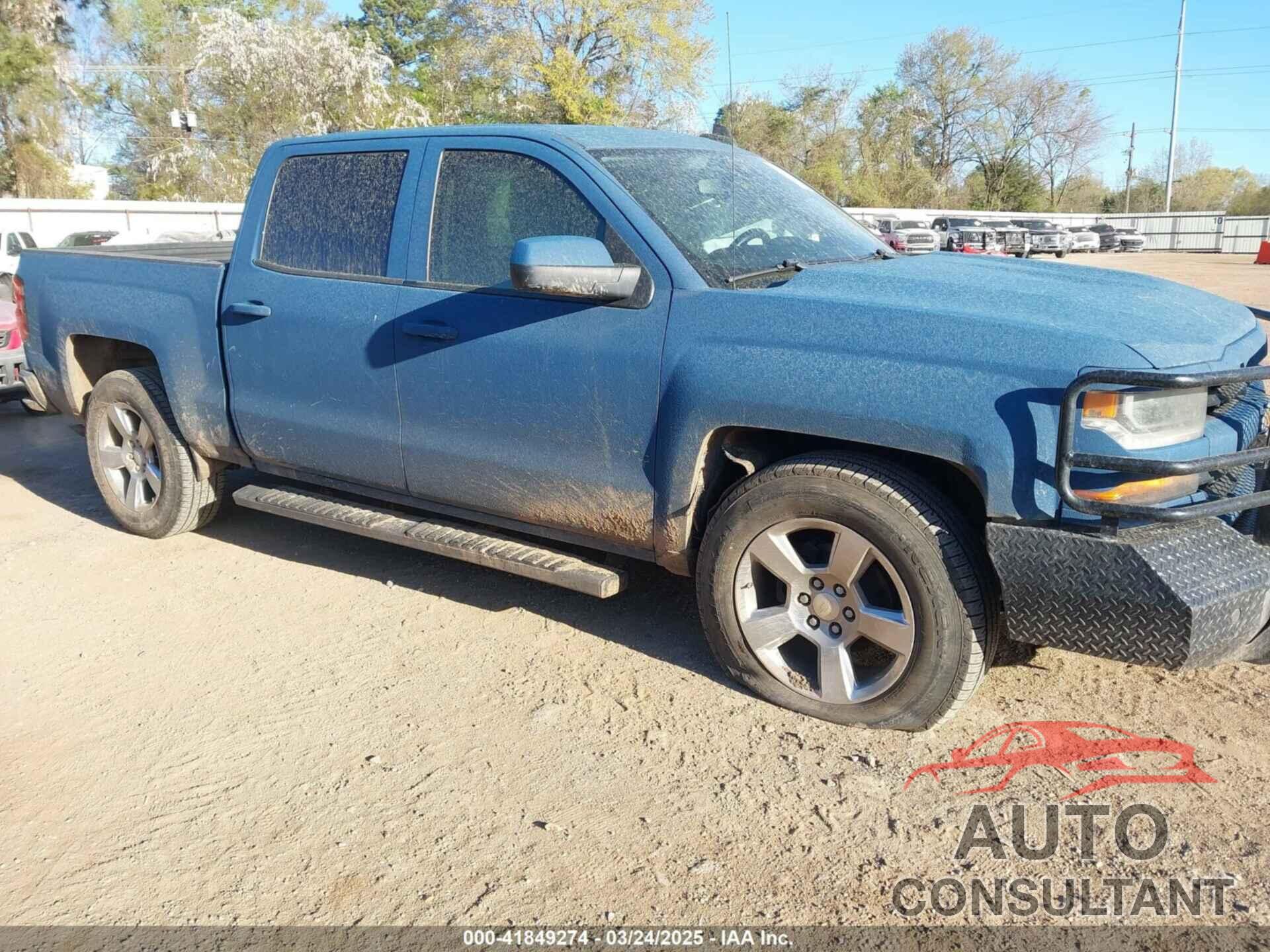 CHEVROLET SILVERADO 1500 2018 - 3GCUKREC0JG397953