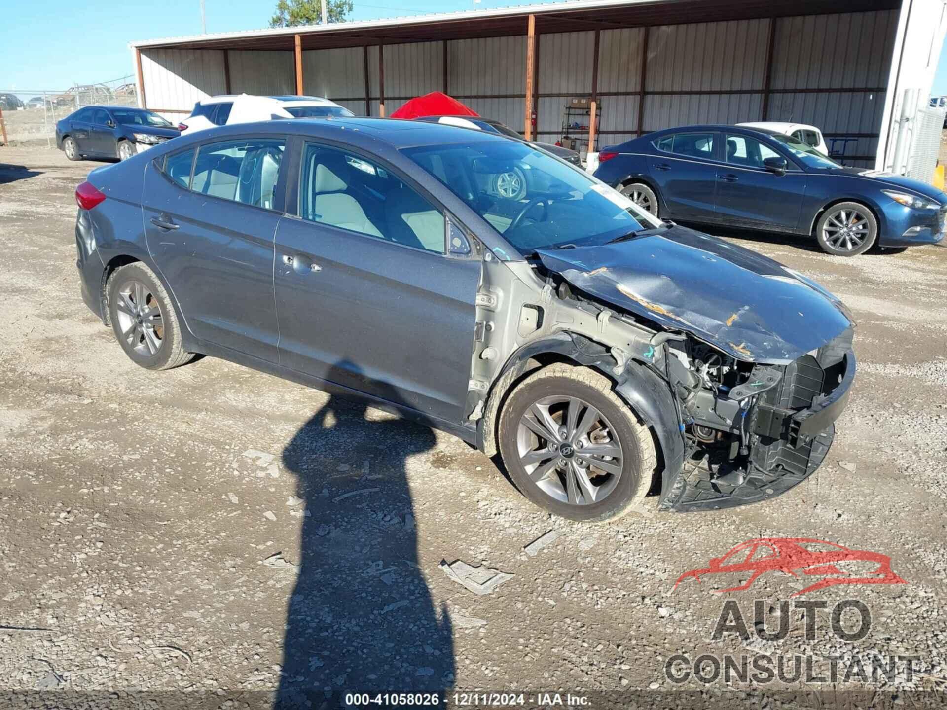 HYUNDAI ELANTRA 2018 - KMHD84LF6JU580880