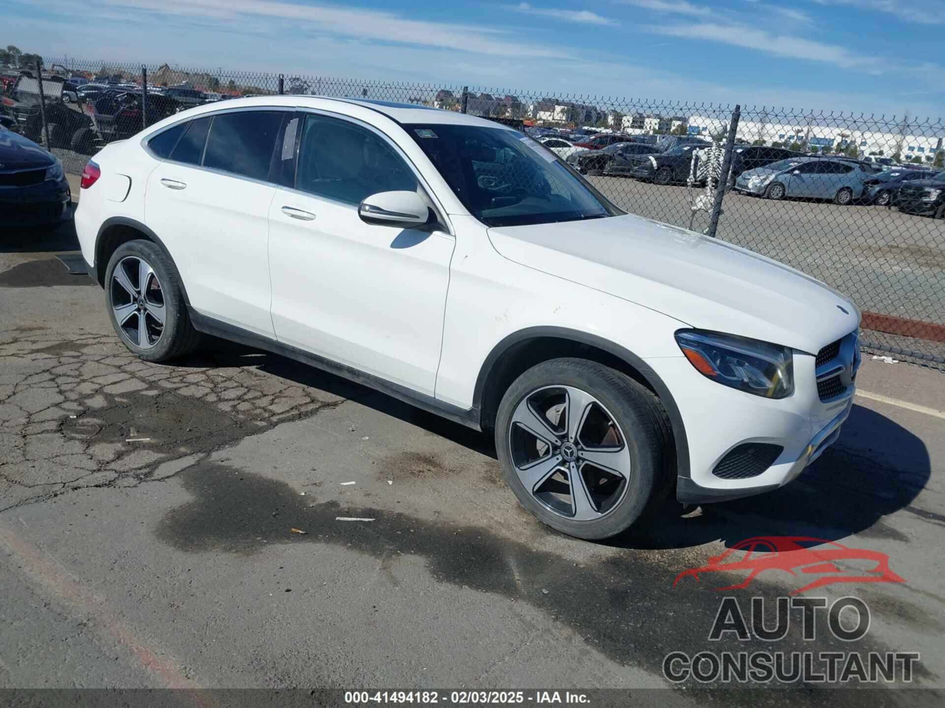 MERCEDES-BENZ GLC 300 COUPE 2018 - WDC0J4KB3JF387946
