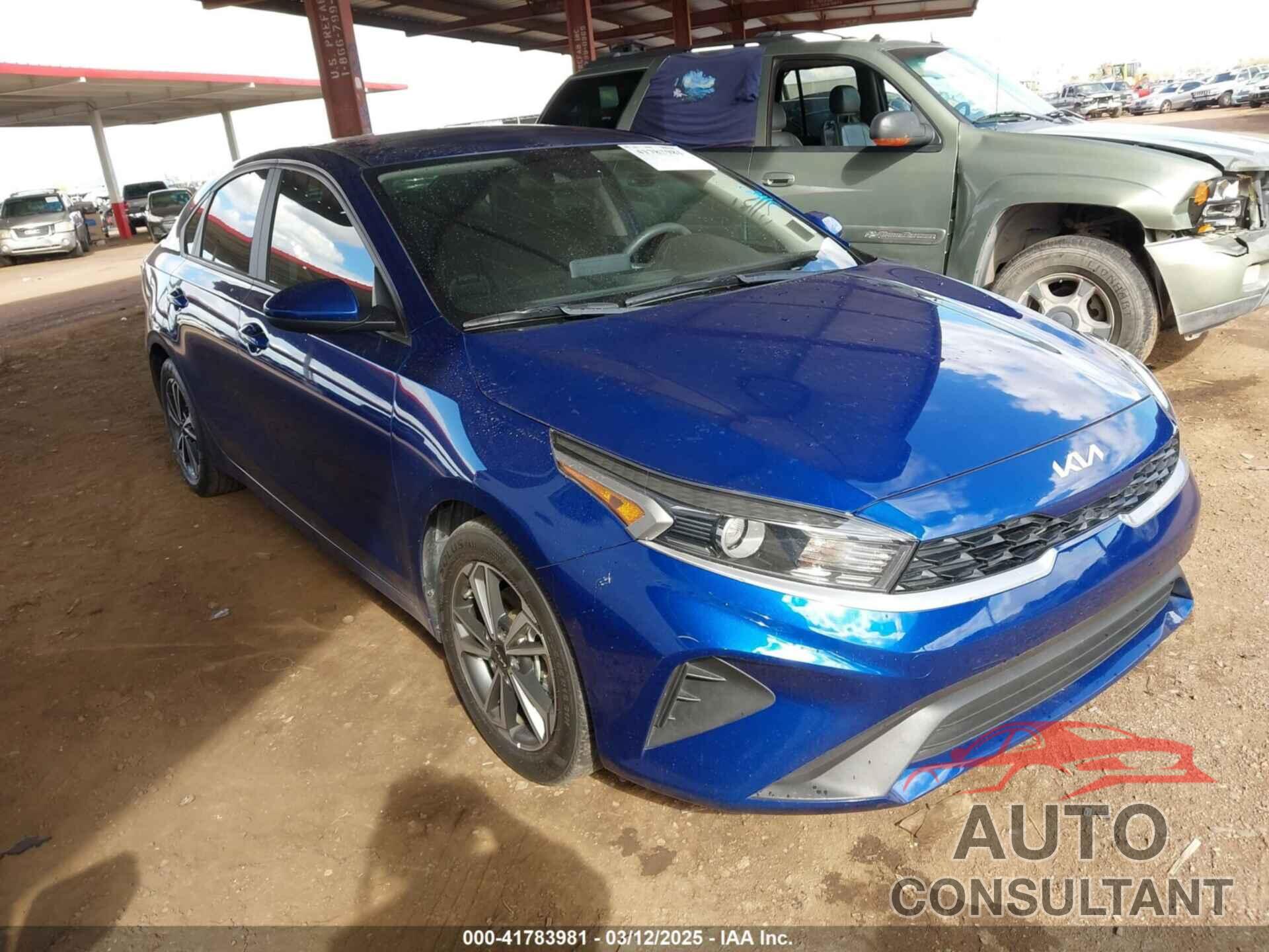 KIA FORTE 2023 - 3KPF24AD6PE599856