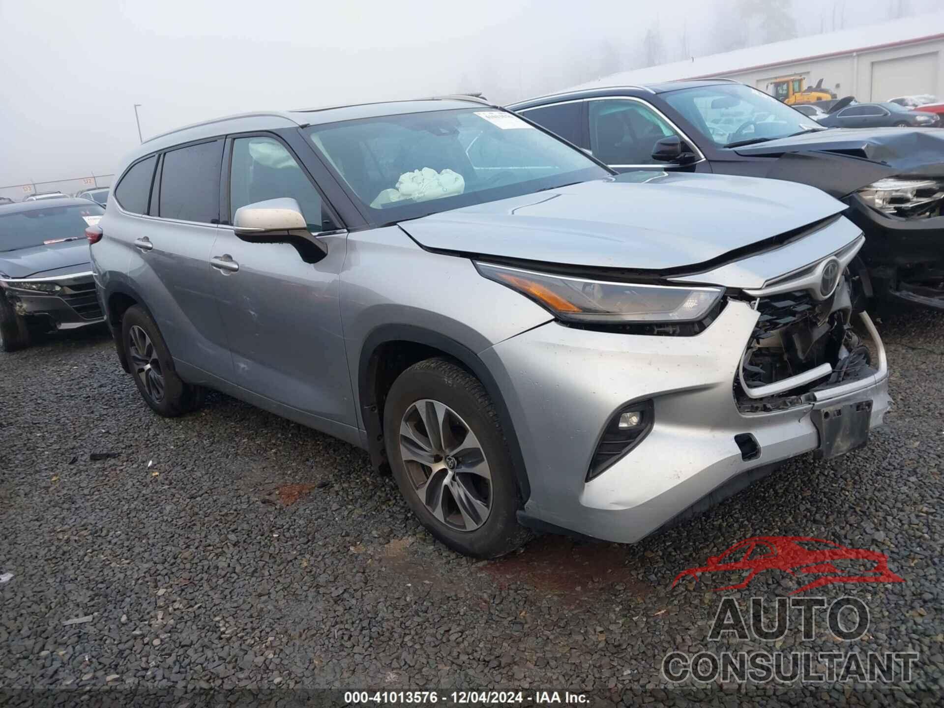 TOYOTA HIGHLANDER 2022 - 5TDHZRBH1NS180223