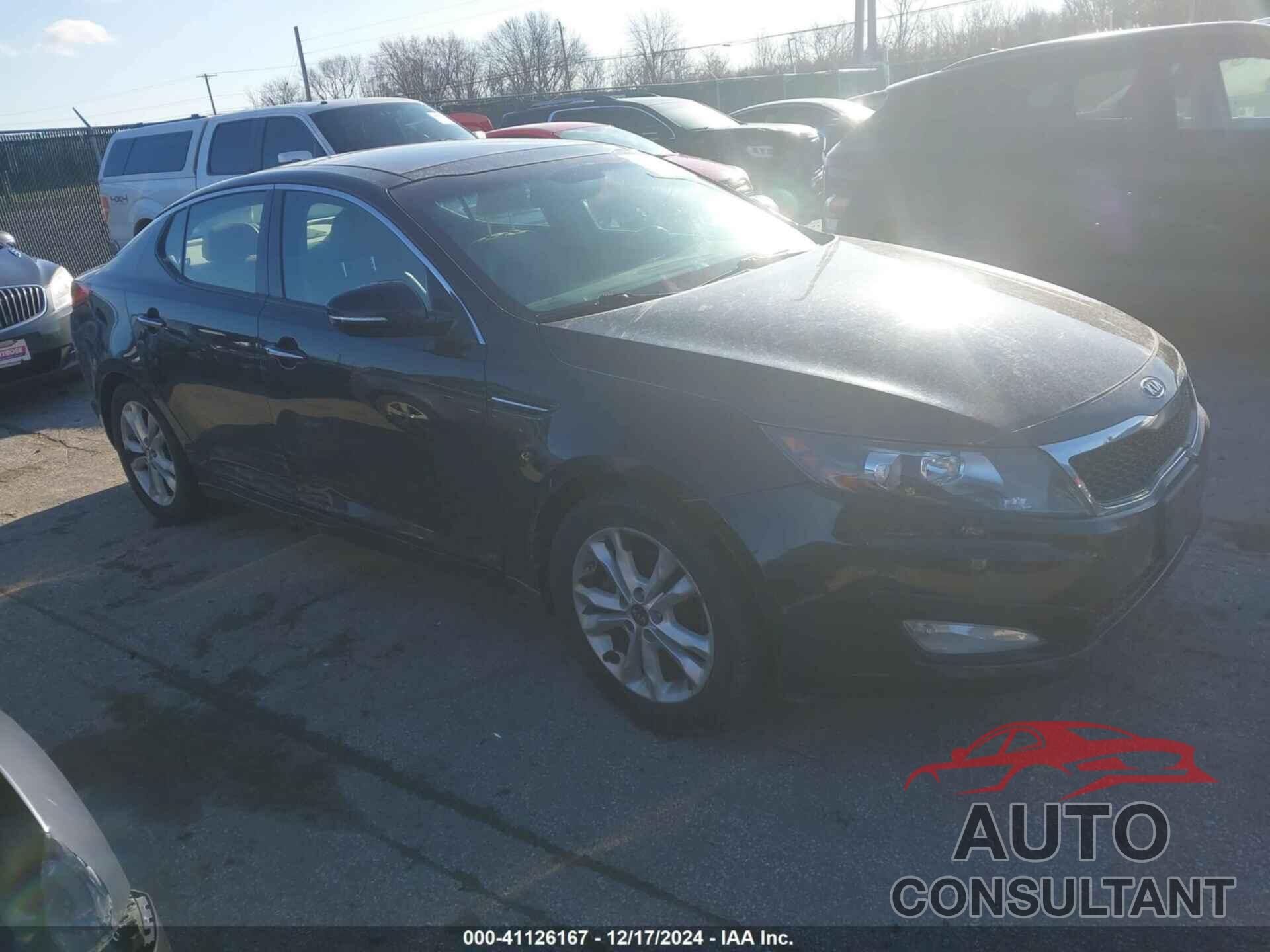 KIA OPTIMA 2011 - KNAGN4A74B5101936