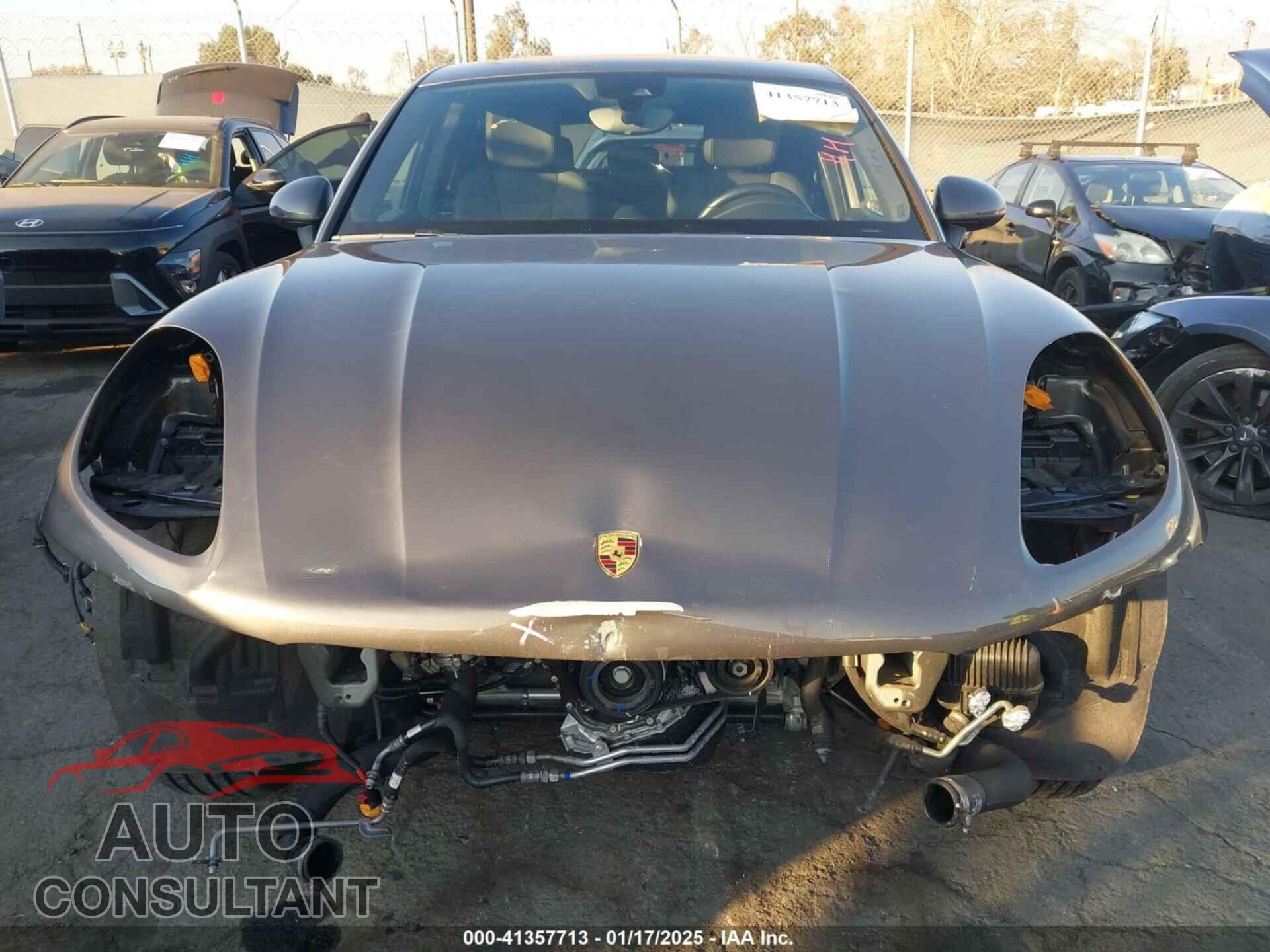 PORSCHE MACAN 2018 - WP1AA2A51JLB14059