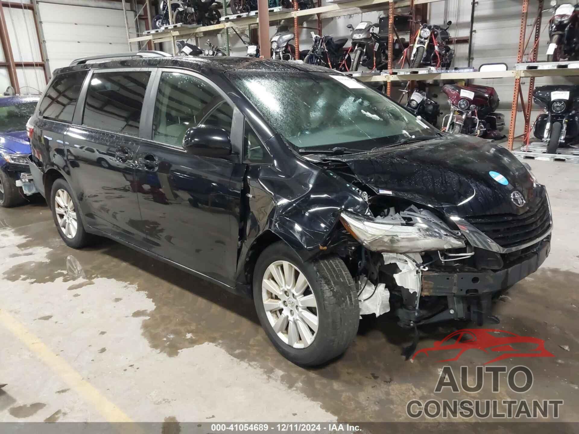 TOYOTA SIENNA 2017 - 5TDJZ3DC8HS177307