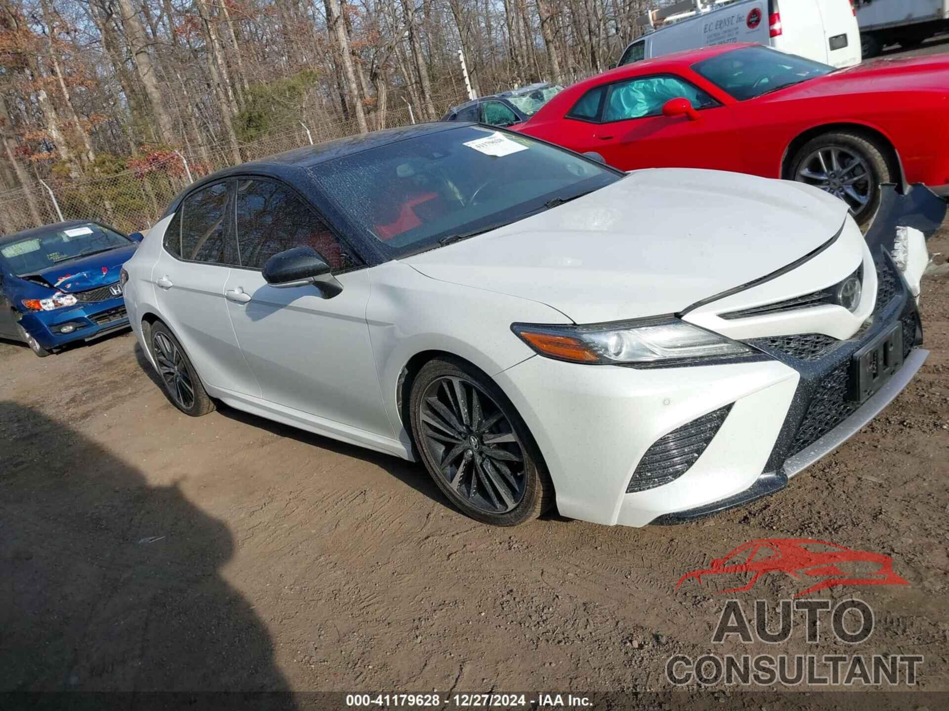 TOYOTA CAMRY 2018 - 4T1BZ1HK8JU014258