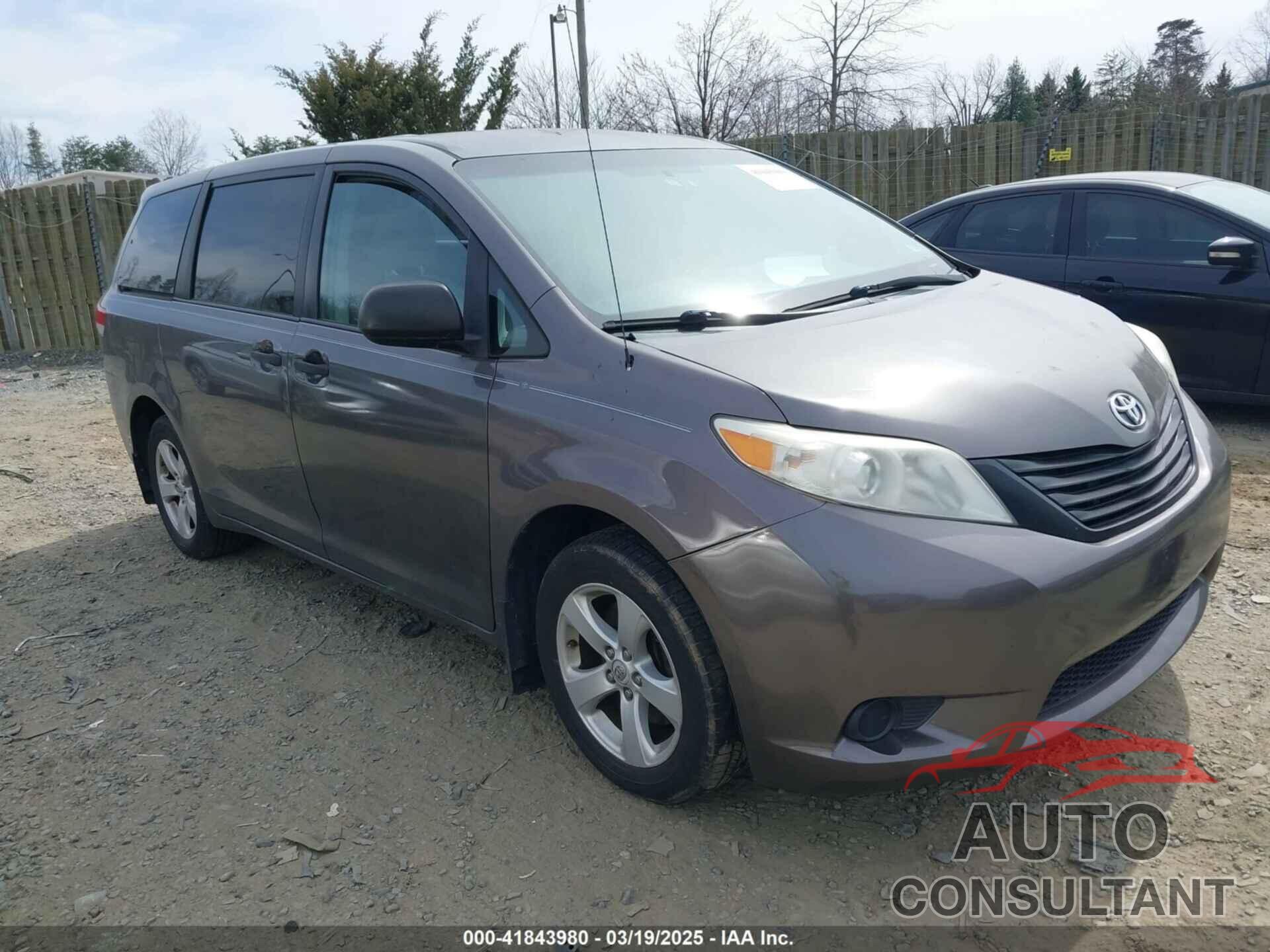 TOYOTA SIENNA 2012 - 5TDKA3DC9CS011298