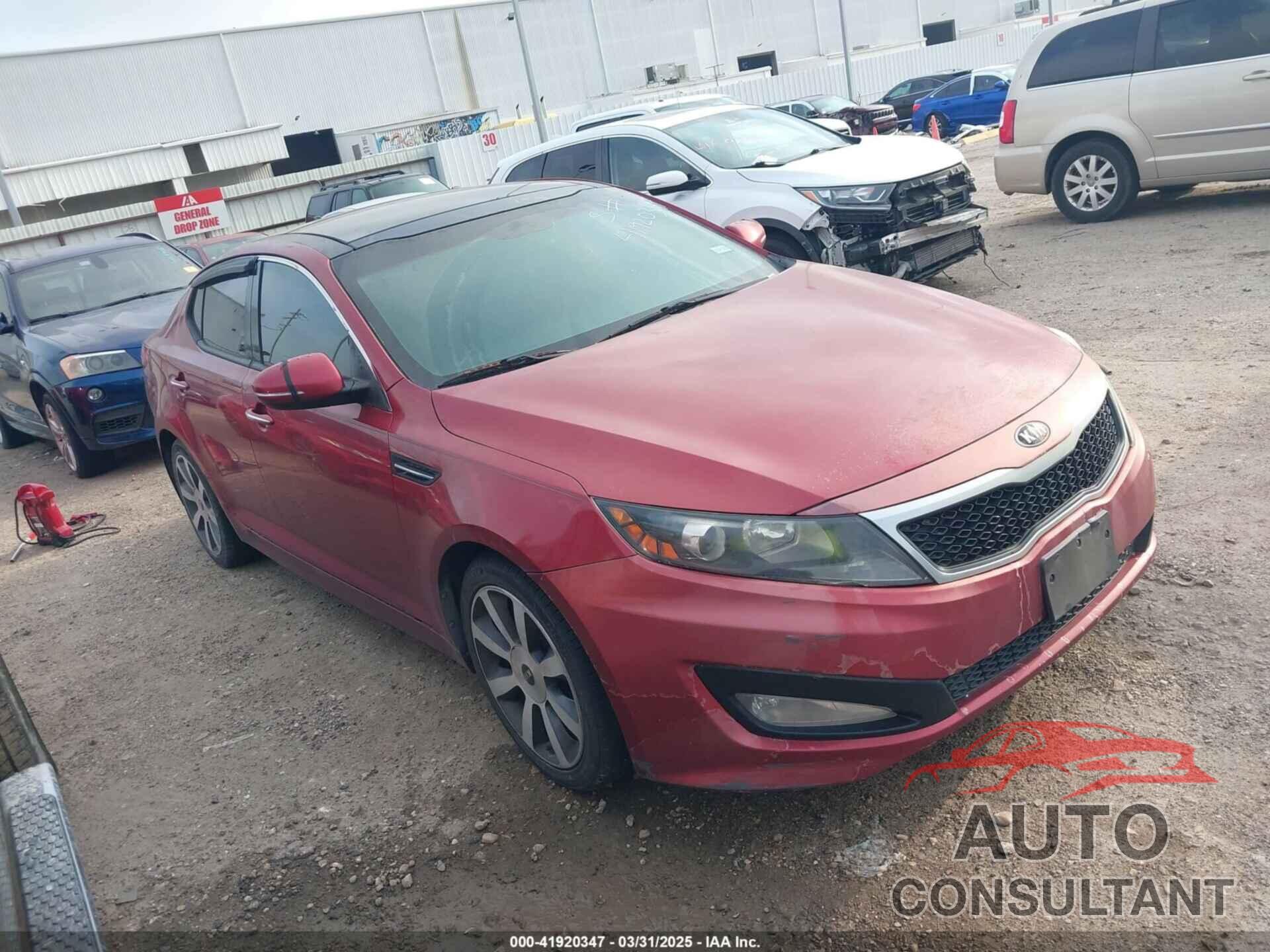 KIA OPTIMA 2013 - 5XXGR4A63DG110172