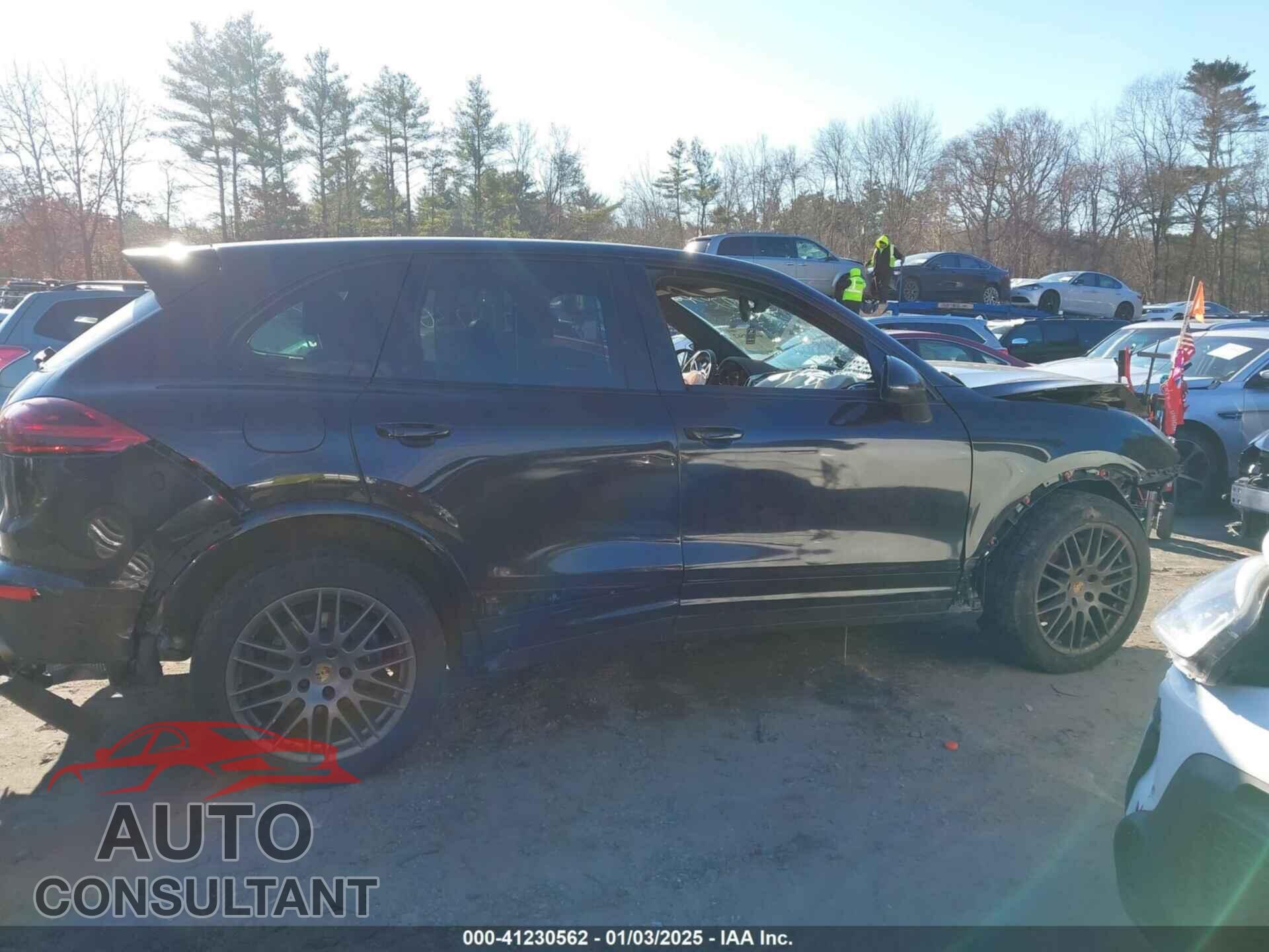 PORSCHE CAYENNE 2017 - WP1AA2A27HKA87374
