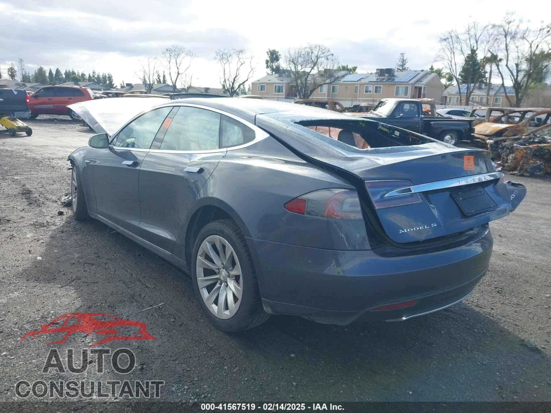 TESLA MODEL S 2016 - 5YJSA1E28GF132795