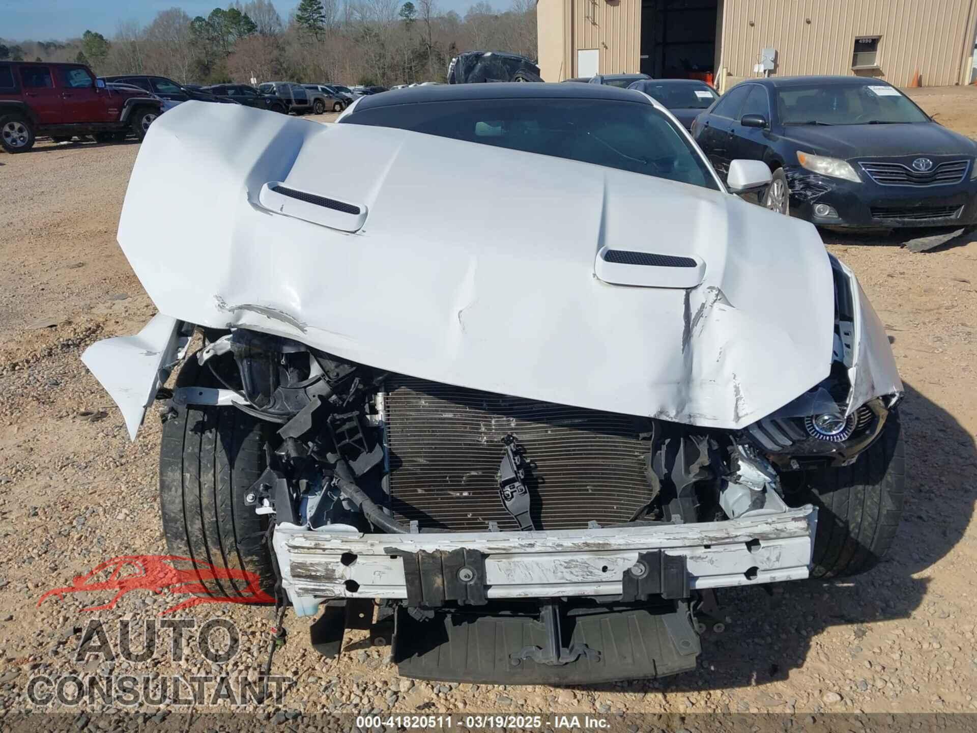 FORD MUSTANG 2018 - 1FA6P8CF4J5174569