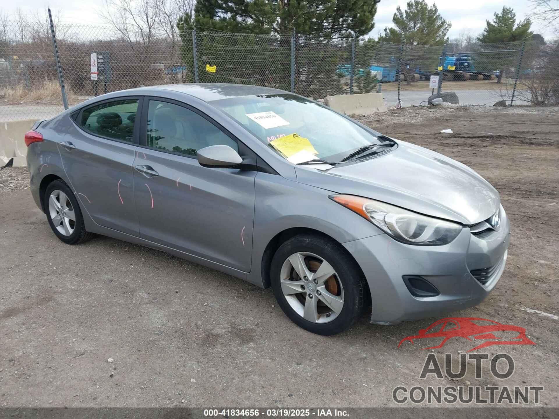 HYUNDAI ELANTRA 2011 - KMHDH4AE6BU119349