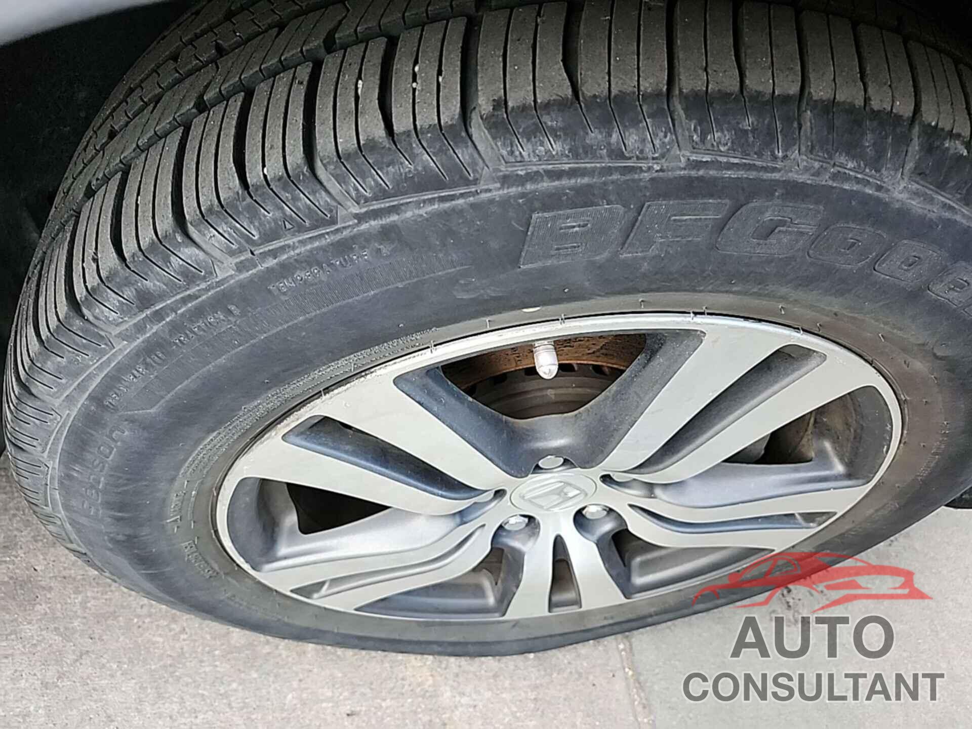 HONDA PILOT 2016 - 5FNYF6H44GB015284