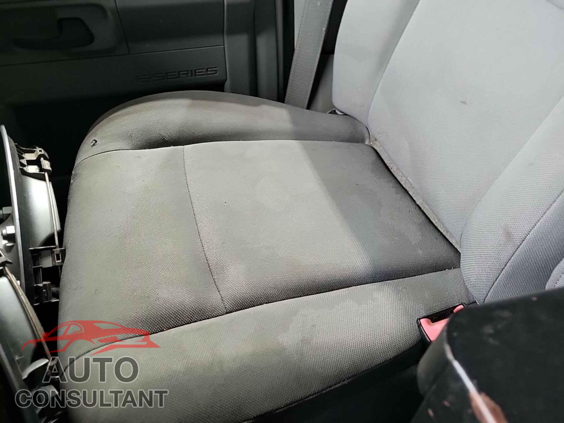 FORD ECONOLINE 2011 - 1FTNE2EL4BDA70960