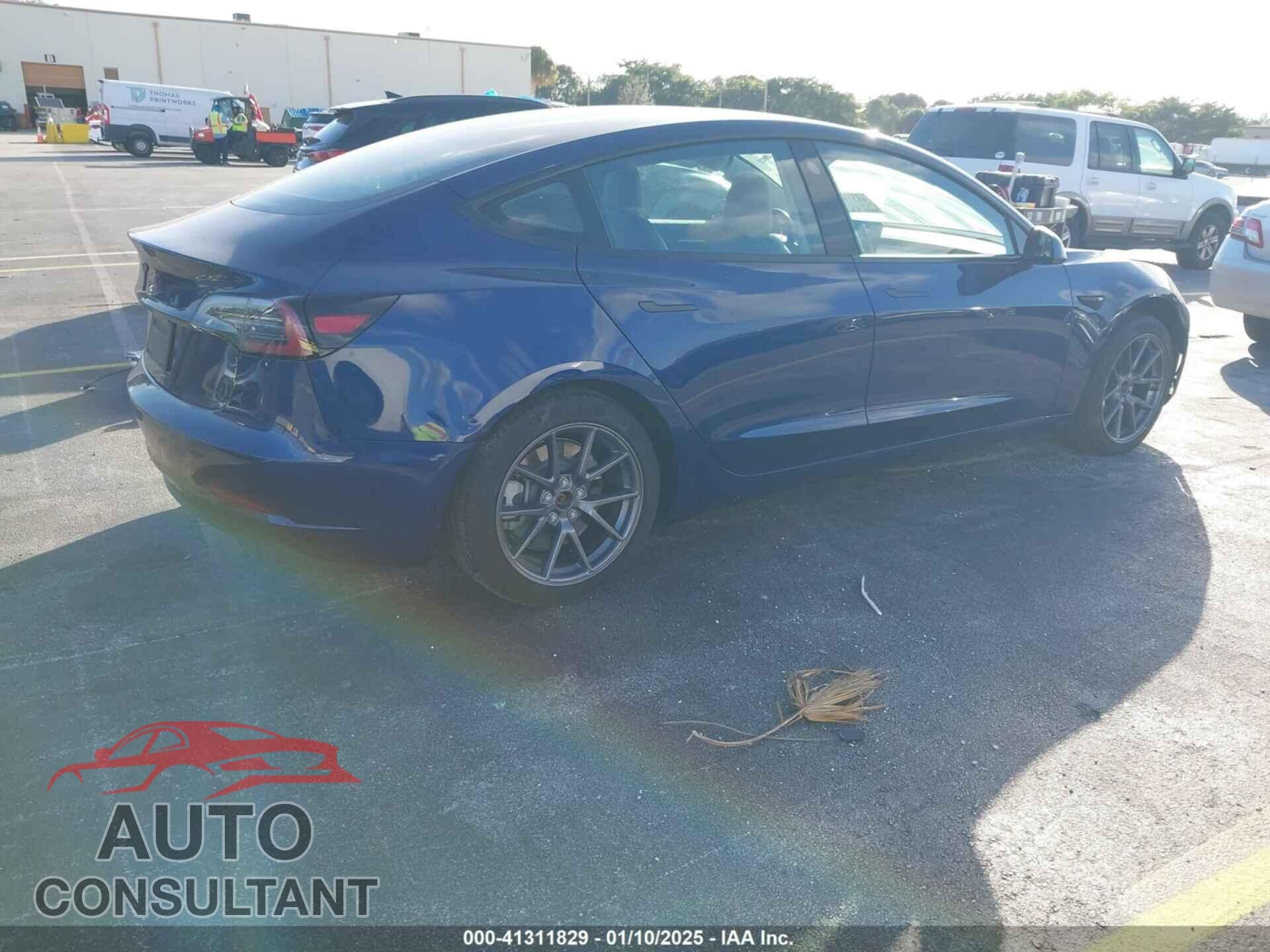 TESLA MODEL 3 2023 - 5YJ3E1EA3PF564436
