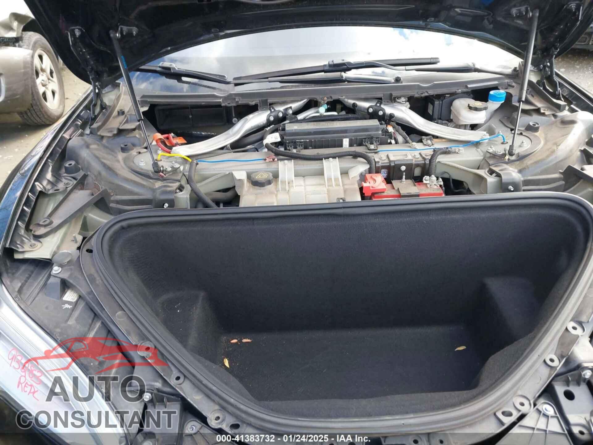TESLA MODEL S 2017 - 5YJSA1E25HF230507