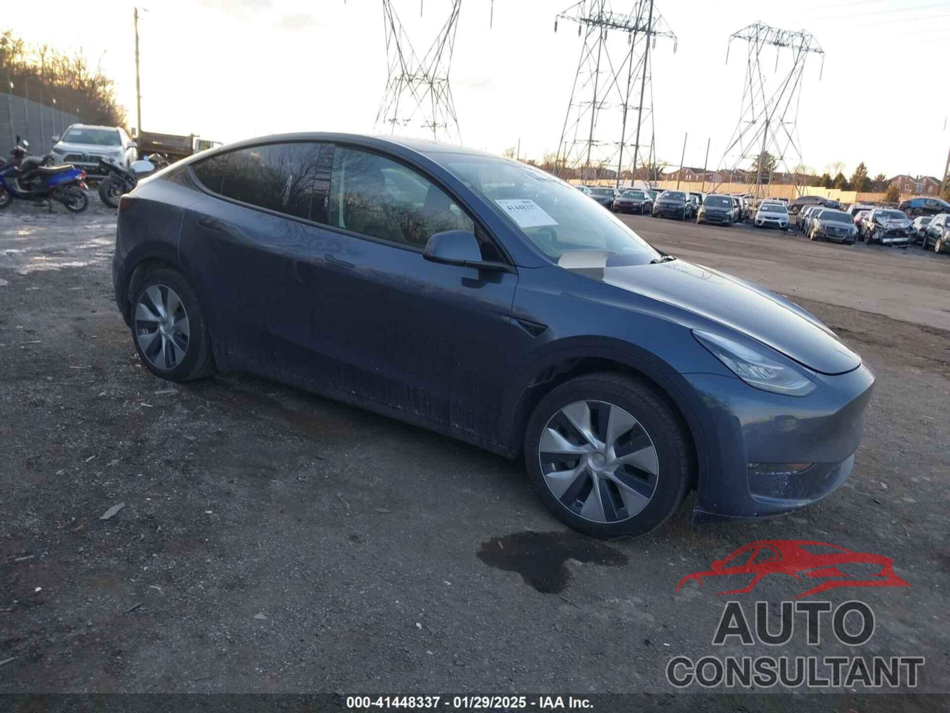 TESLA MODEL Y 2023 - 7SAYGDEE6PA089479