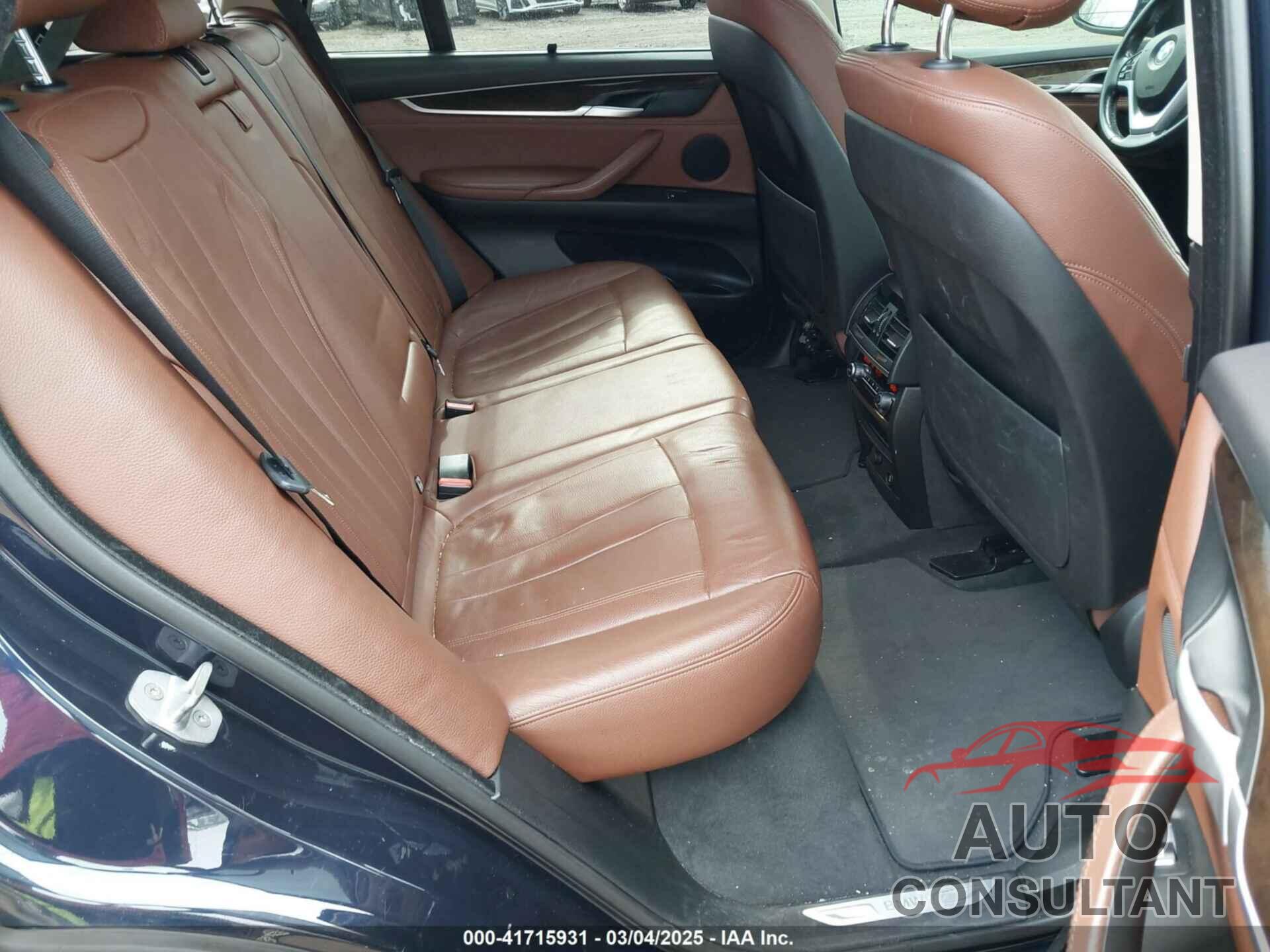 BMW X5 2015 - 5UXKR0C53F0P05596