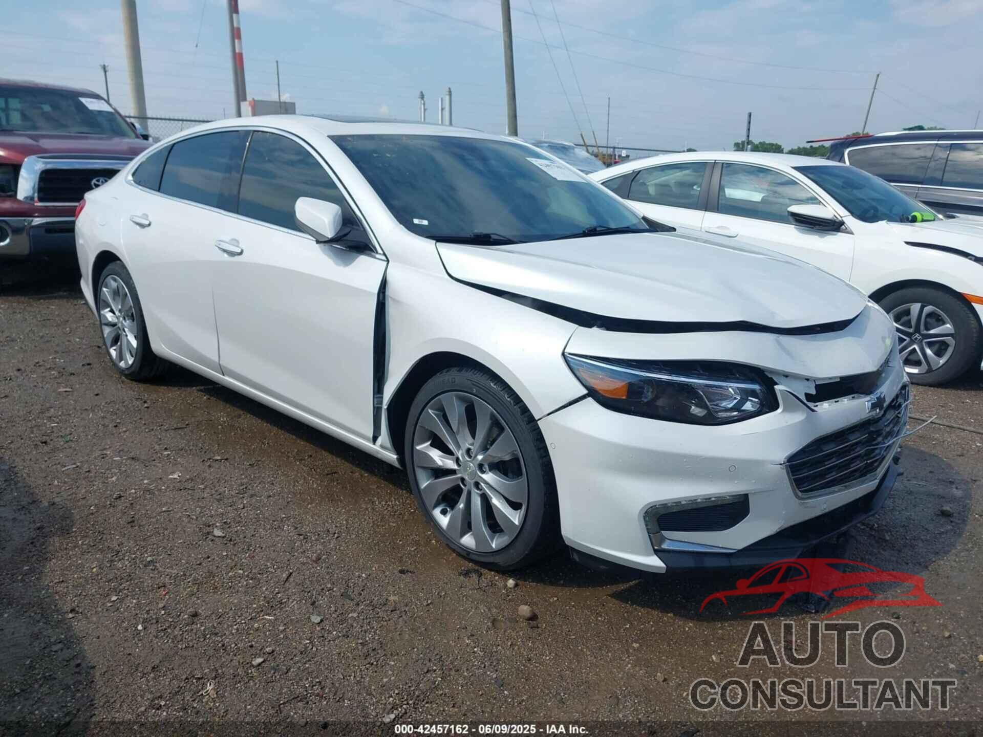 CHEVROLET MALIBU 2017 - 1G1ZH5SX5HF216886