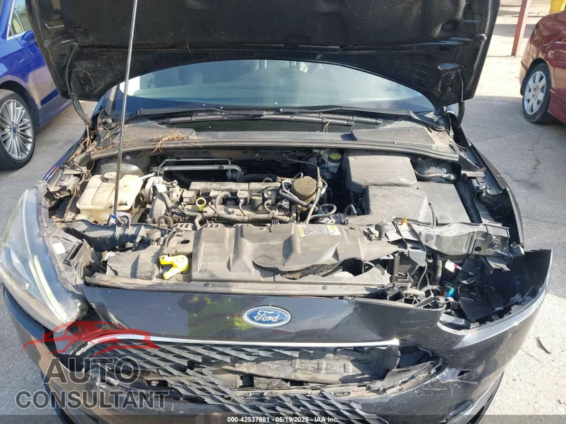 FORD FOCUS 2015 - 1FADP3F29FL384591
