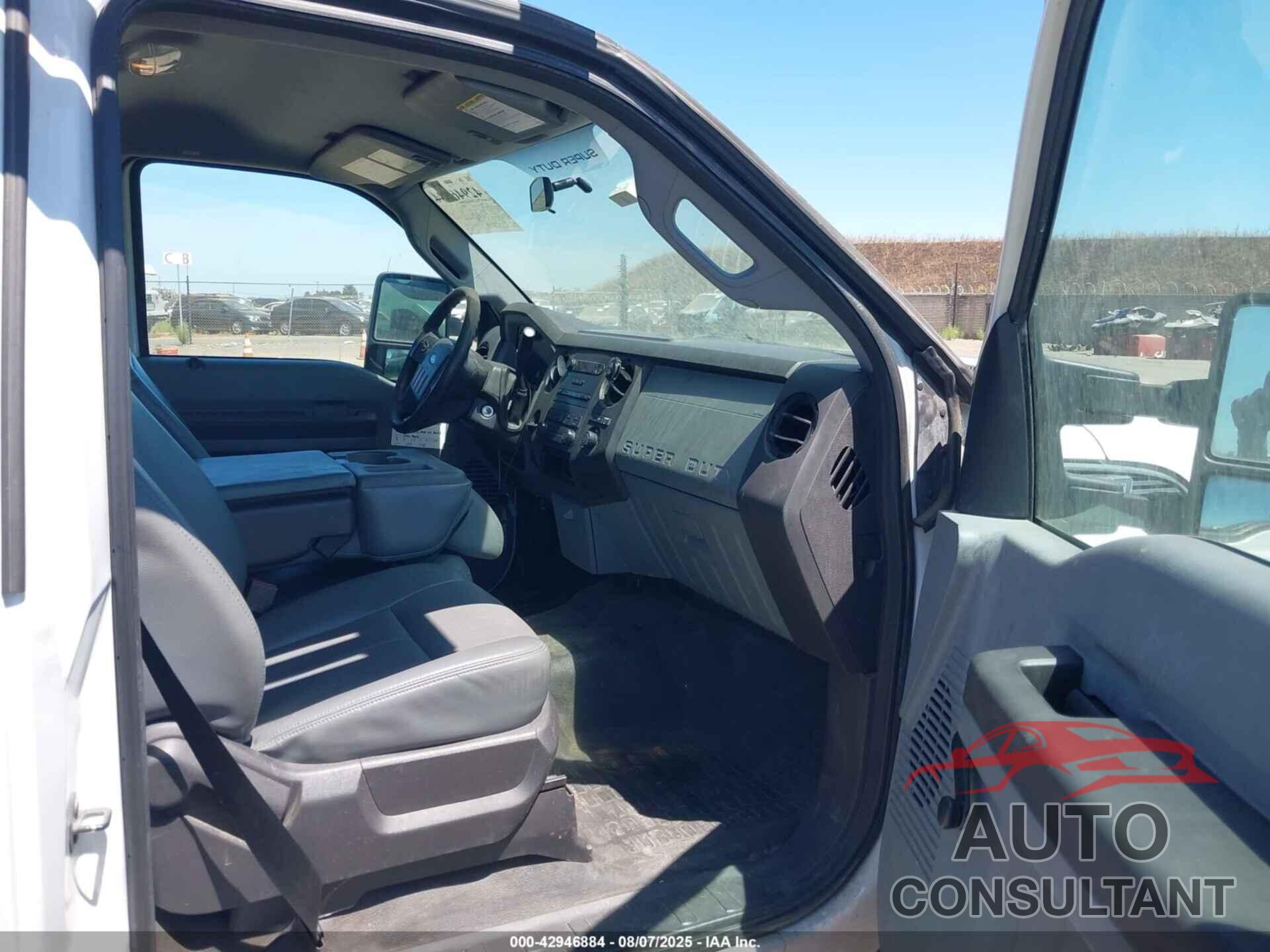 FORD F-250 2013 - 1FDBF2A66DEB65304