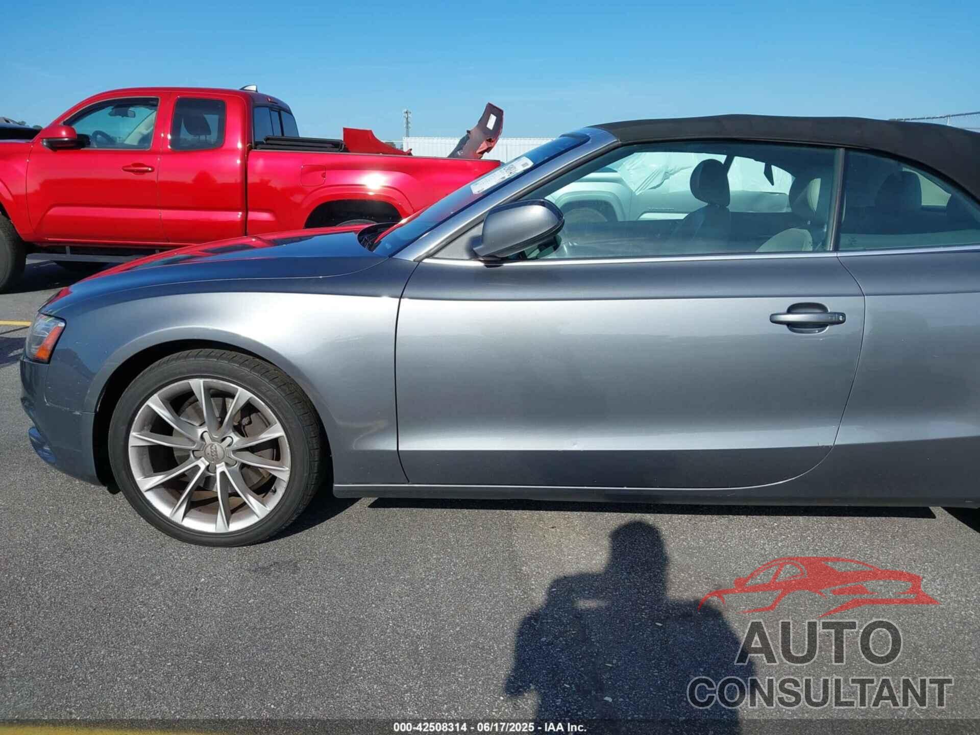 AUDI A5 2013 - WAULFAFH5DN009944