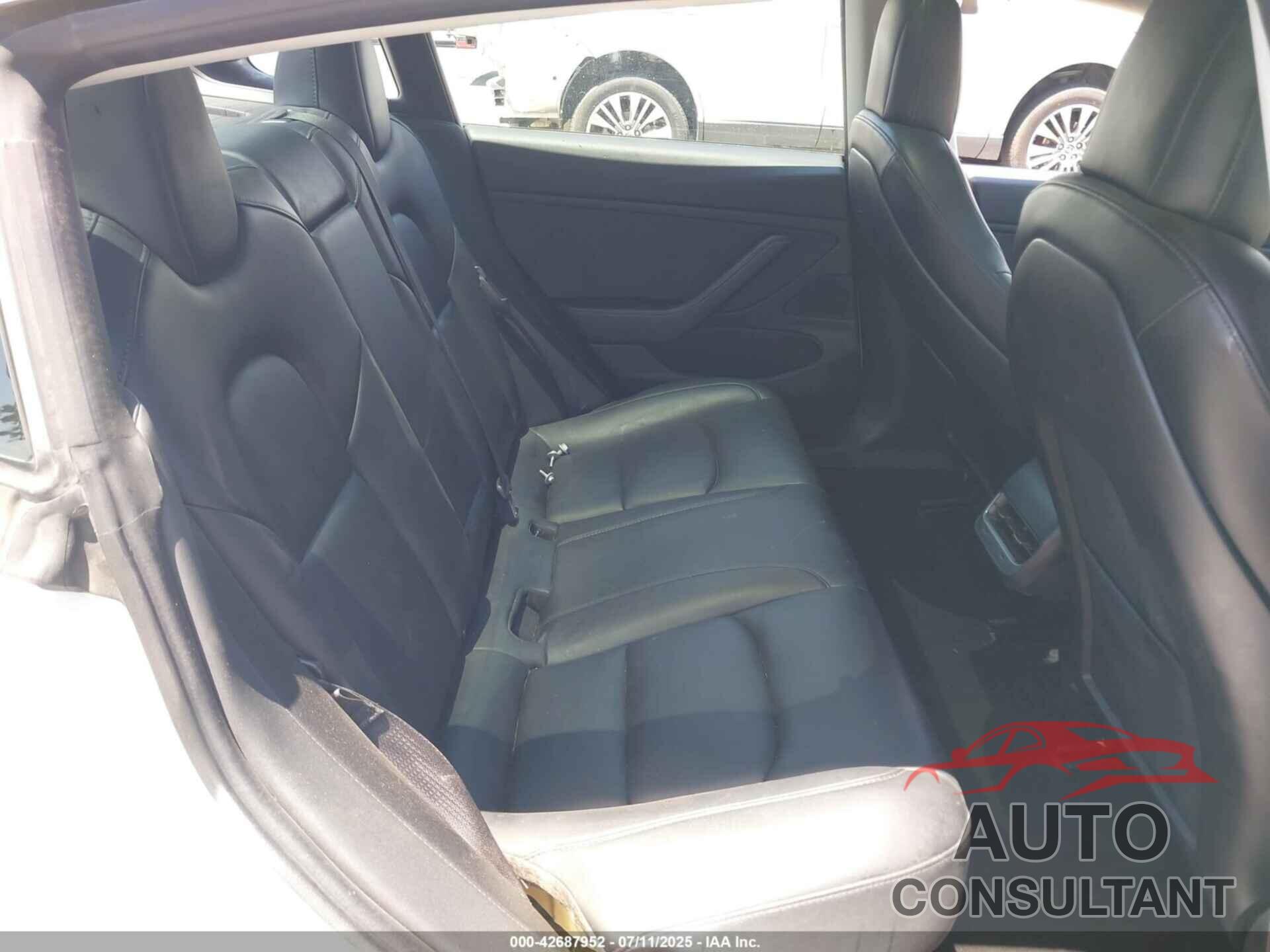 TESLA MODEL 3 2019 - 5YJ3E1EAXKF309758