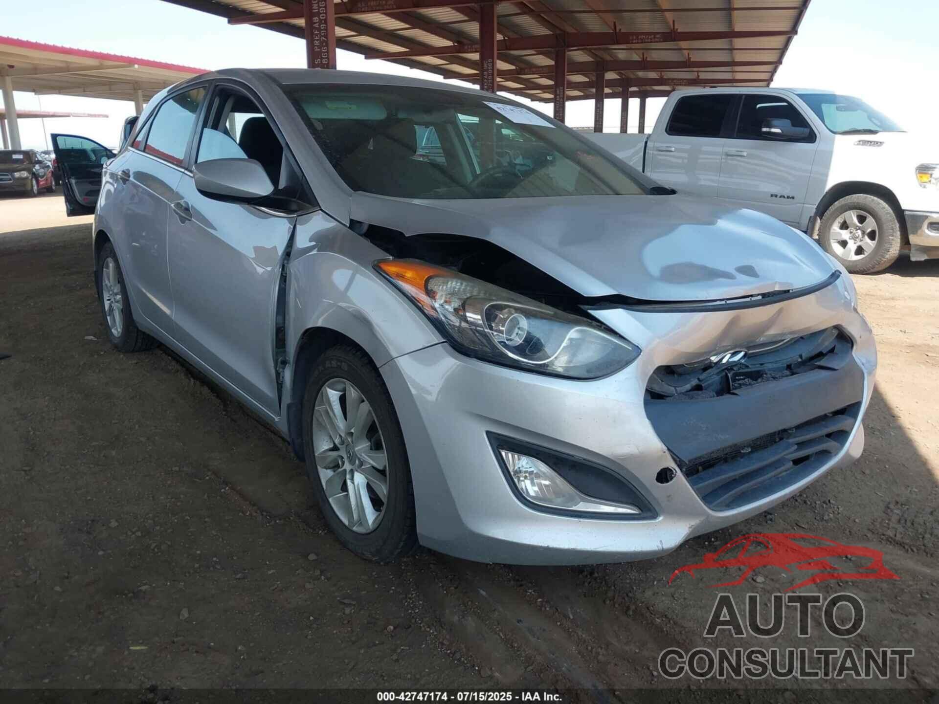 HYUNDAI ELANTRA GT 2013 - KMHD35LE3DU133830