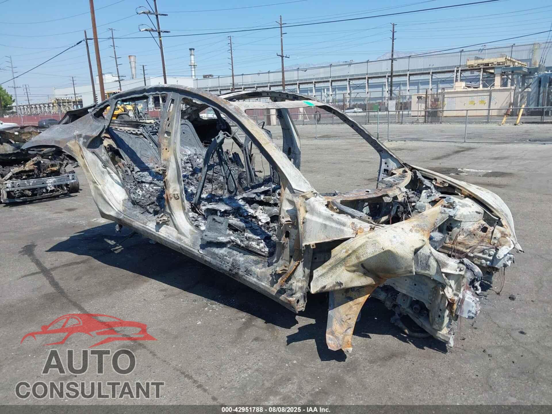 TESLA MODEL 3 2021 - 5YJ3E1EA9MF069623