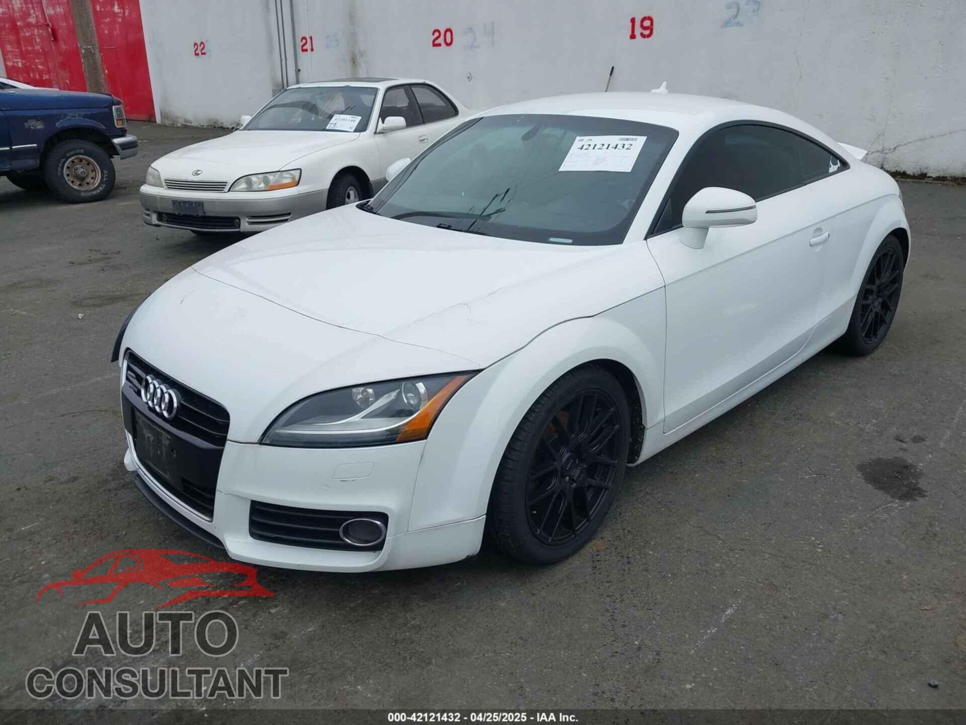 AUDI TT 2012 - TRUBFAFK0C1008531