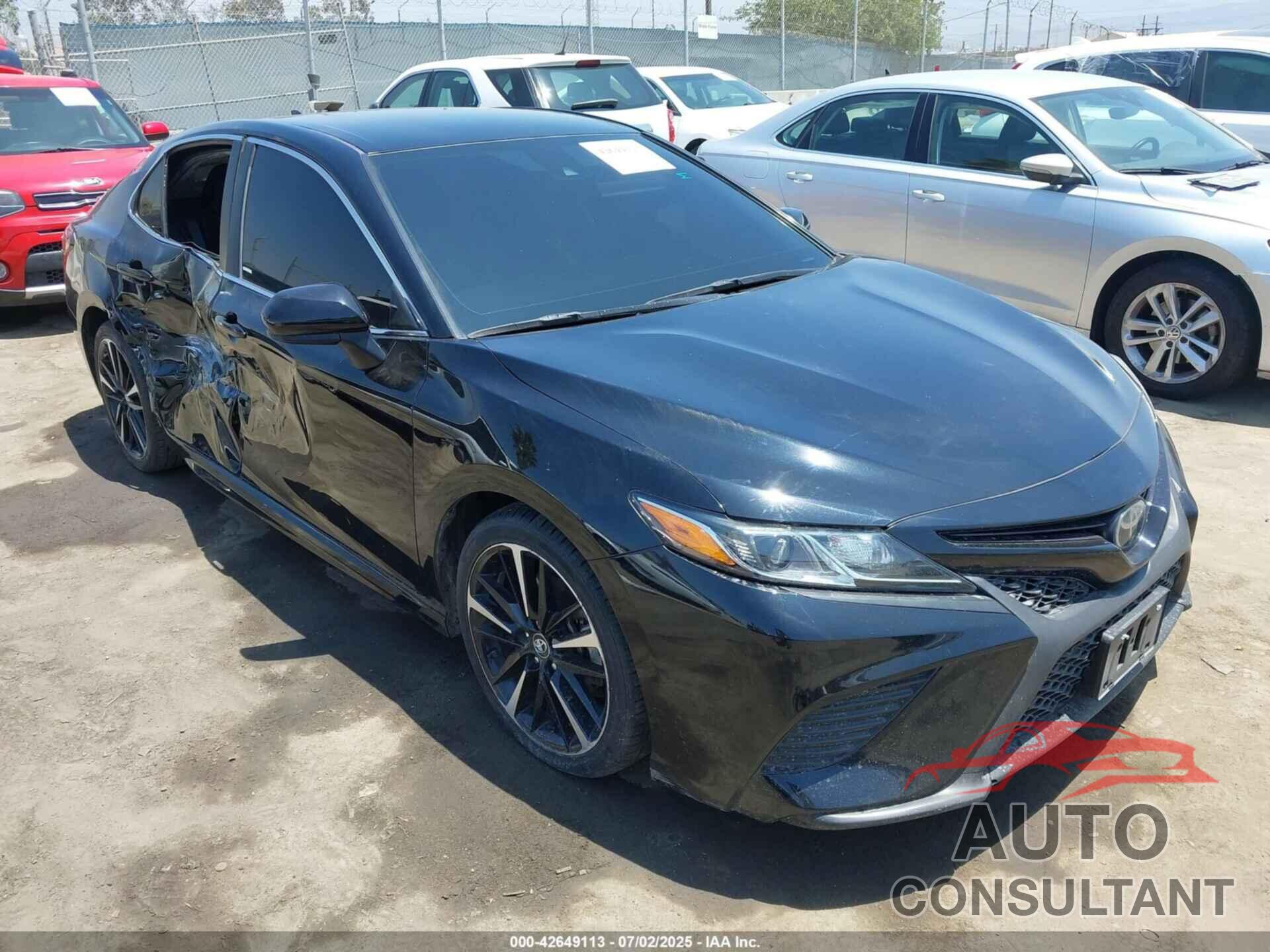 TOYOTA CAMRY 2020 - 4T1G11AK5LU334471