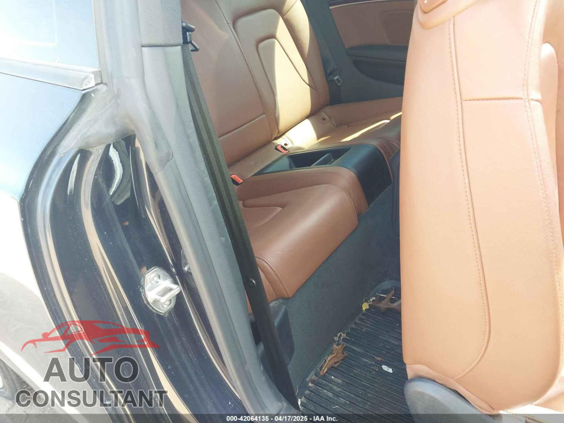 AUDI A5 2012 - WAULFAFRXCA033025