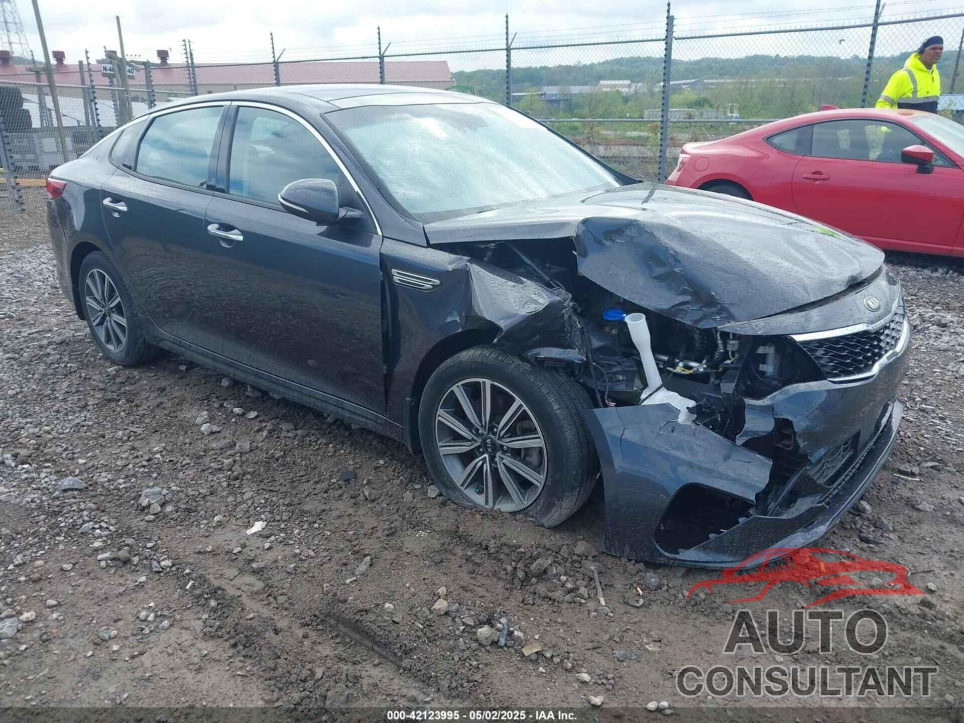 KIA OPTIMA 2019 - 5XXGU4L15KG318728