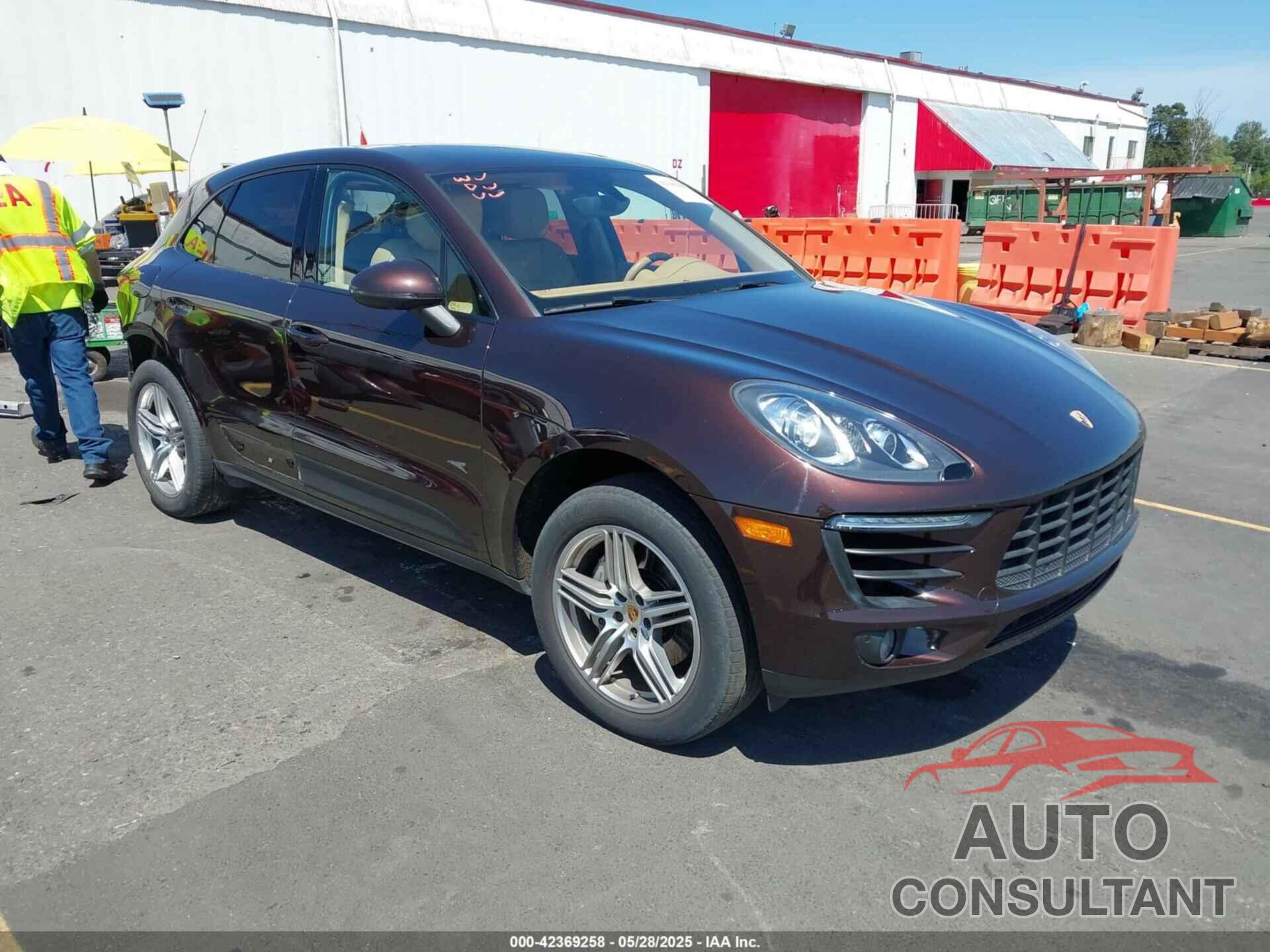 PORSCHE MACAN 2015 - WP1AB2A54FLB60408