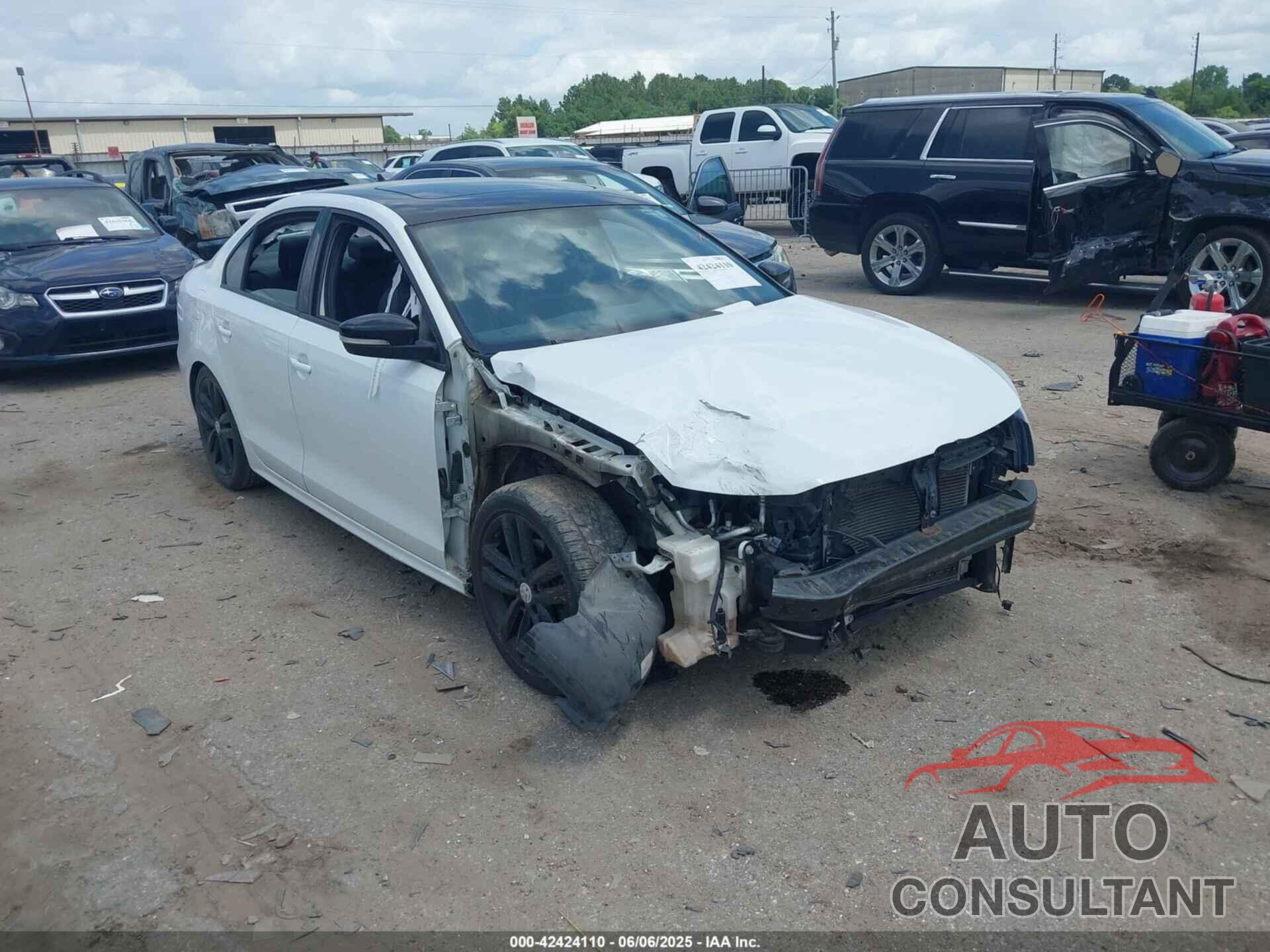 VOLKSWAGEN JETTA 2018 - 3VWD17AJ8JM245171