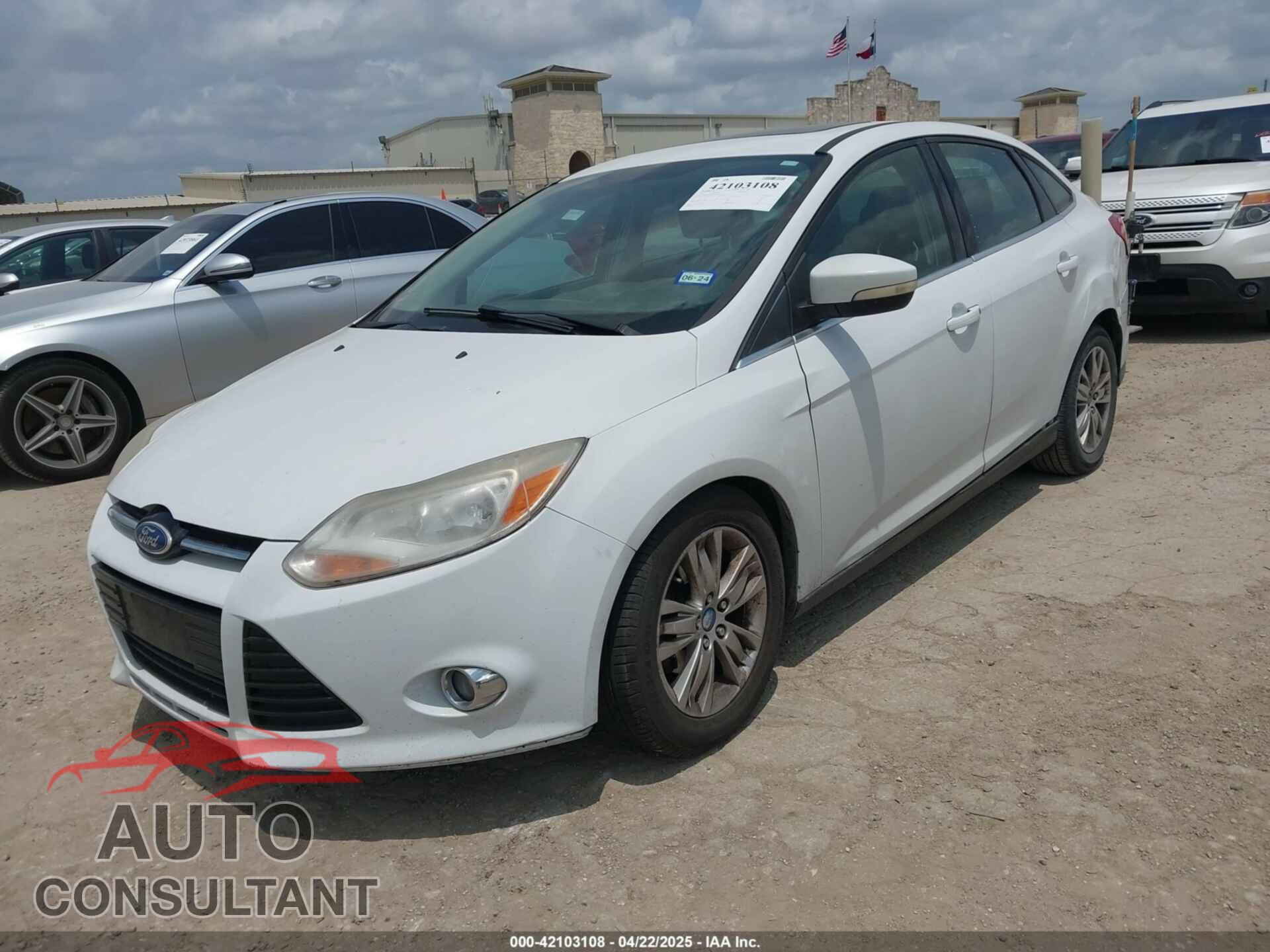 FORD FOCUS 2012 - 1FAHP3H27CL191043
