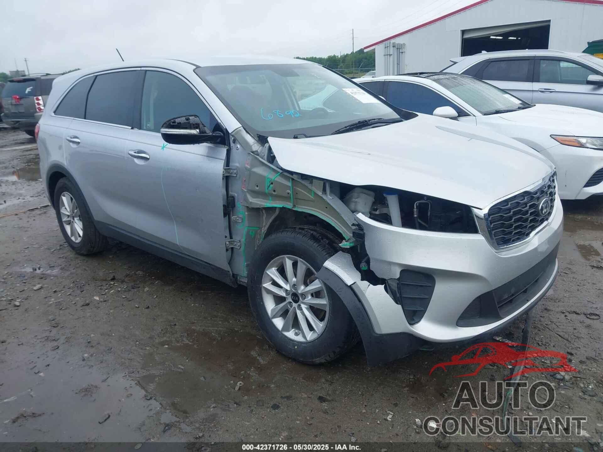 KIA SORENTO 2019 - 5XYPG4A30KG592930