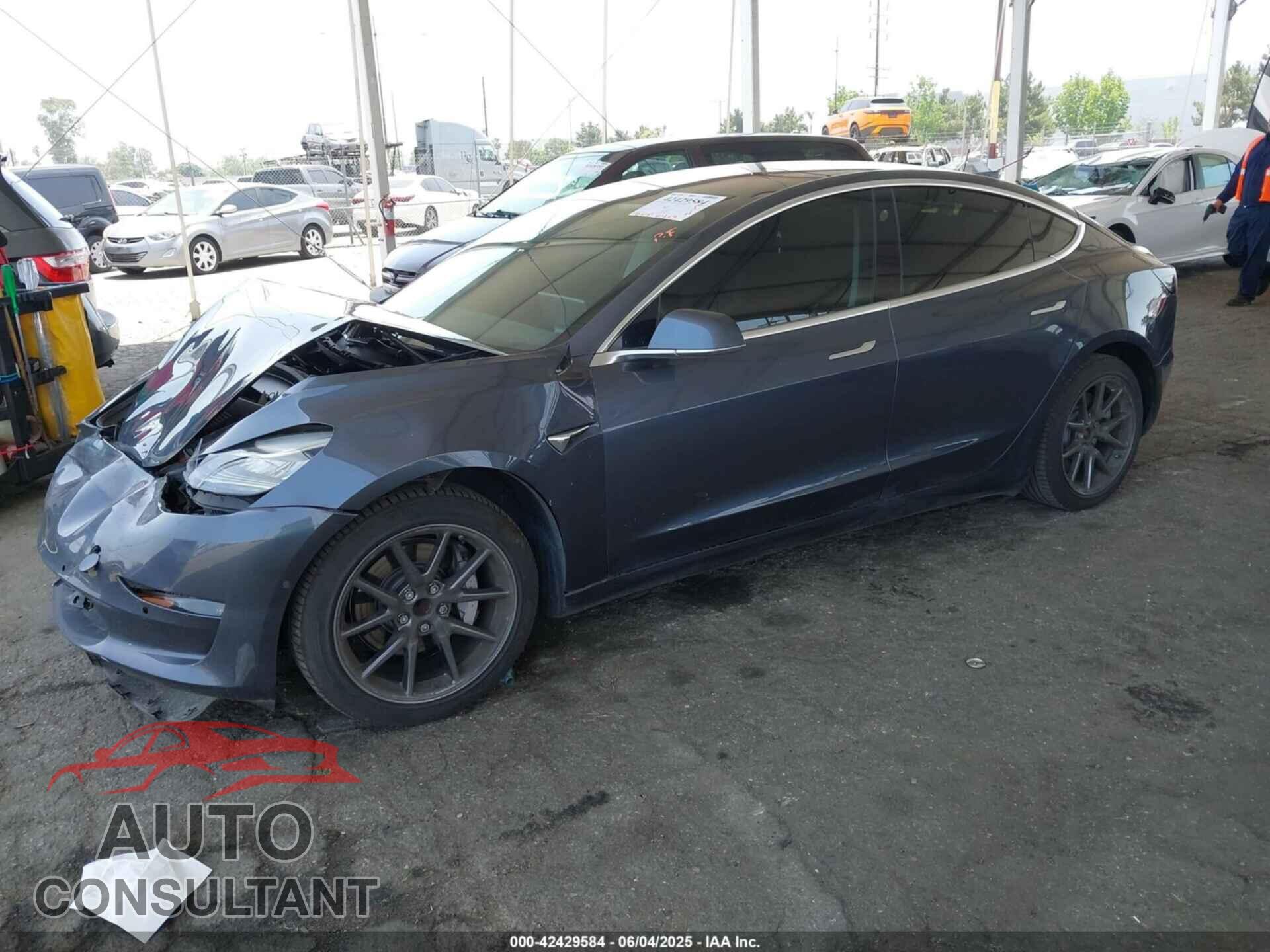 TESLA MODEL 3 2018 - 5YJ3E1EA7JF021792