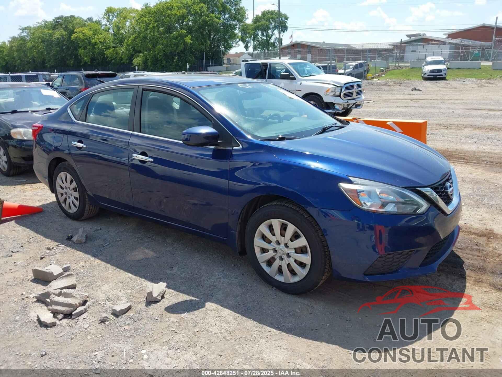 NISSAN SENTRA 2017 - 3N1AB7AP0HL657871
