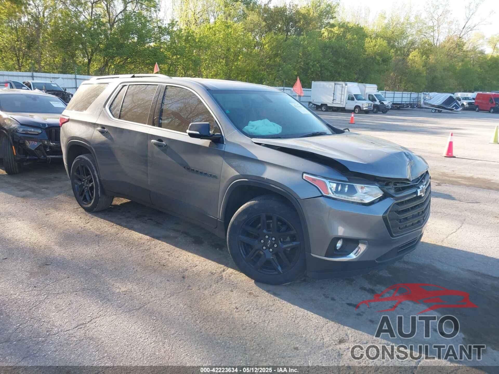 CHEVROLET TRAVERSE 2019 - 1GNEVGKW9KJ303042