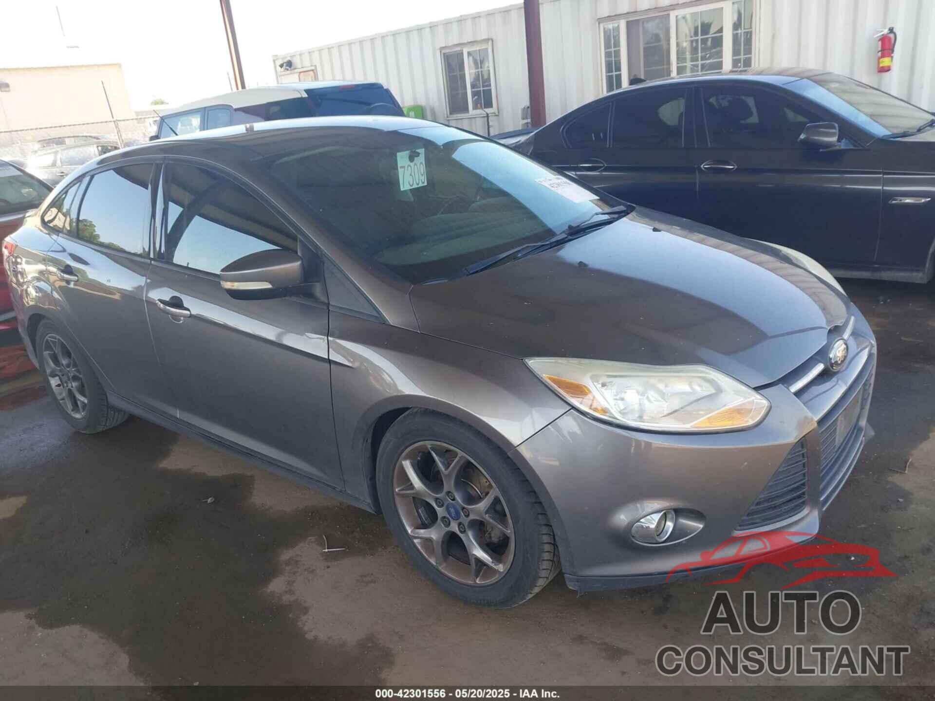FORD FOCUS 2014 - 1FADP3F28EL267275
