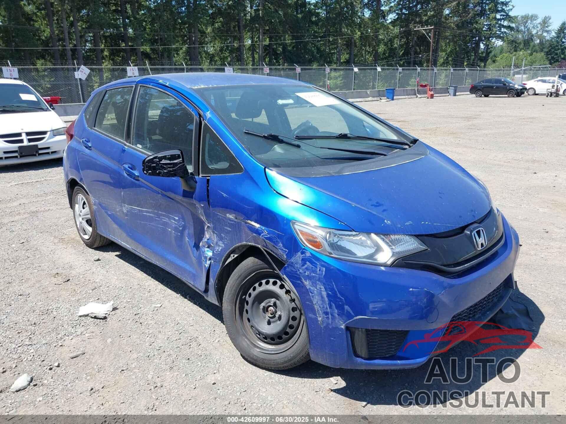HONDA FIT 2016 - JHMGK5H50GX028113