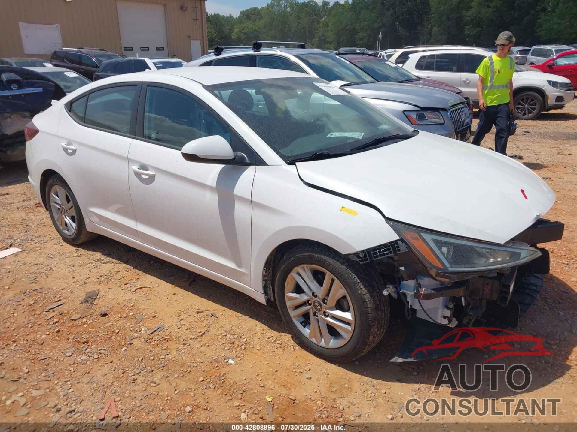 HYUNDAI ELANTRA 2020 - 5NPD84LF4LH627339