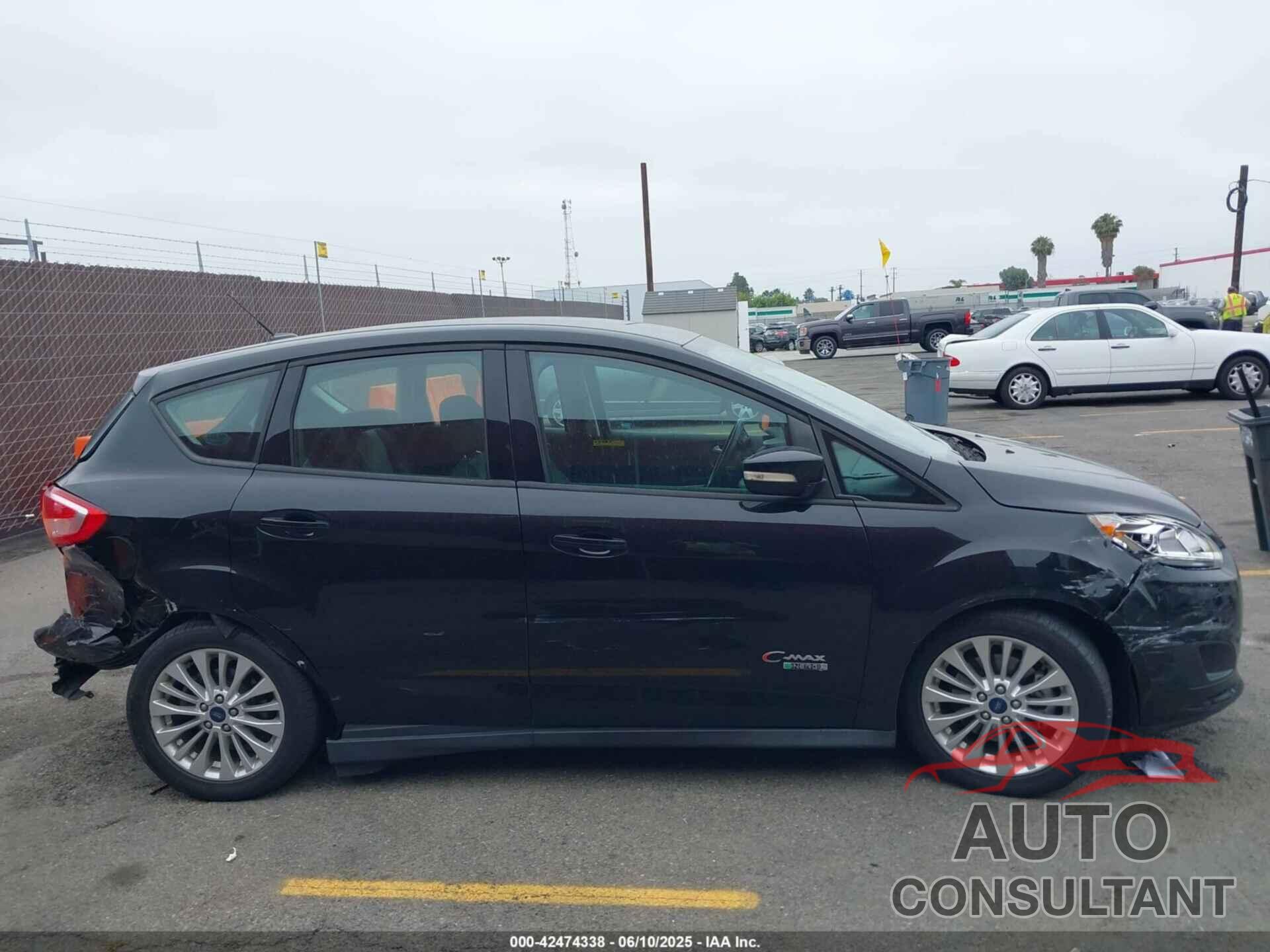 FORD C-MAX ENERGI 2017 - 1FADP5EU1HL118113
