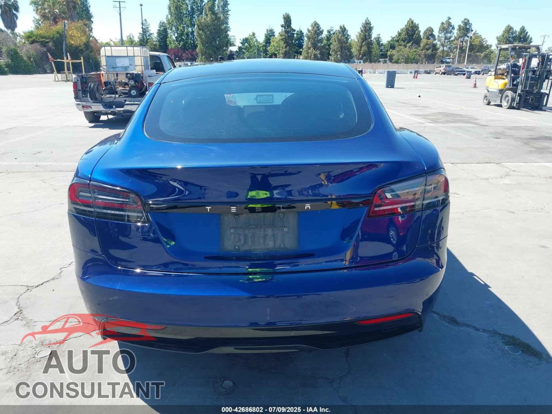TESLA MODEL S 2023 - 5YJSA1E54PF517300