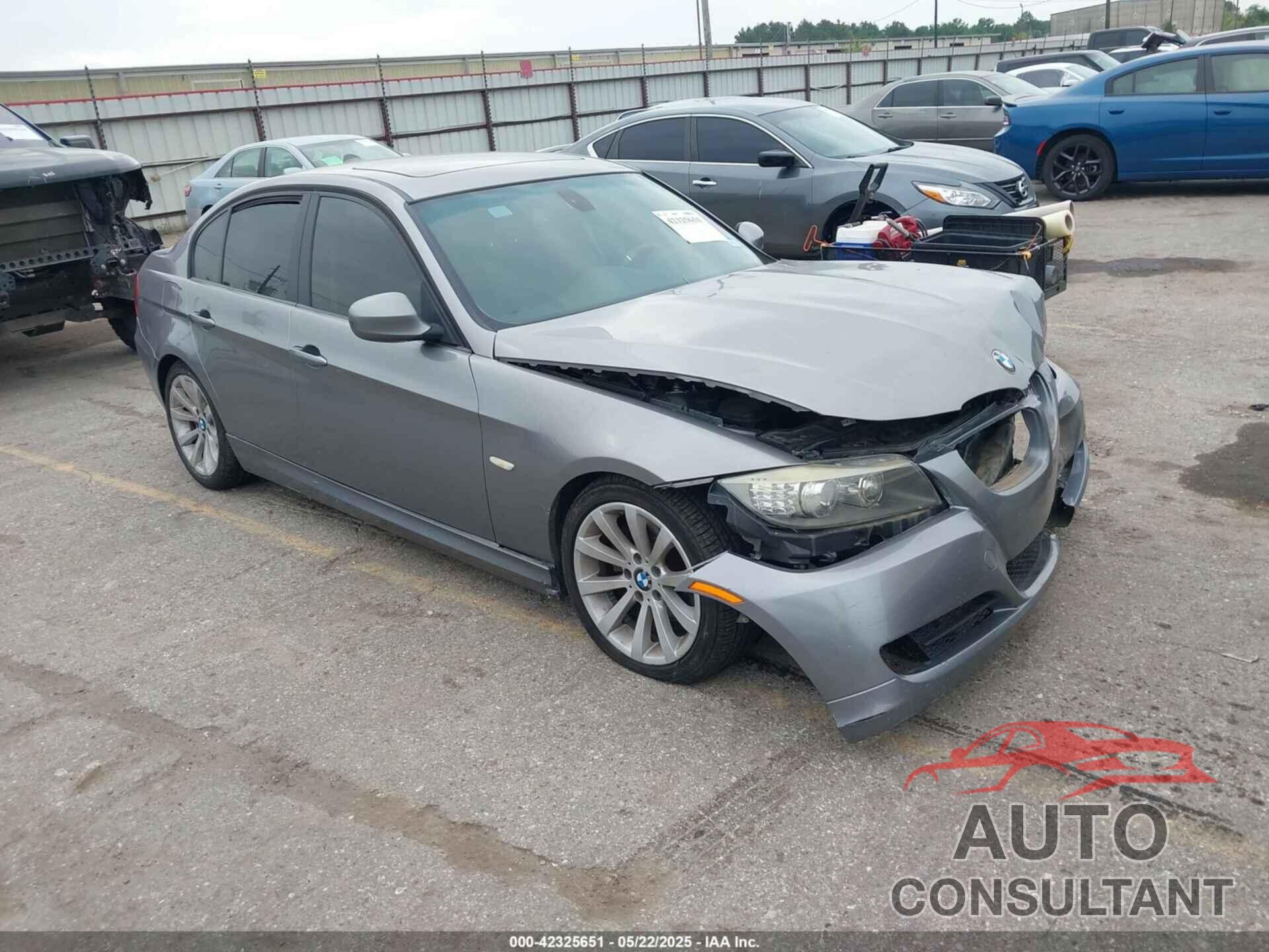 BMW 328I 2011 - WBAPH7G52BNM56764