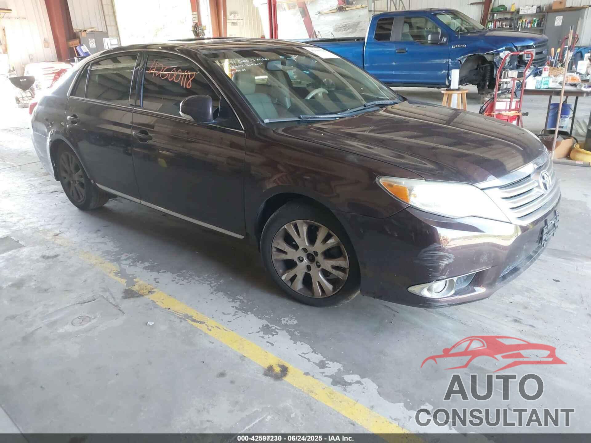 TOYOTA AVALON 2011 - 4T1BK3DB9BU416605