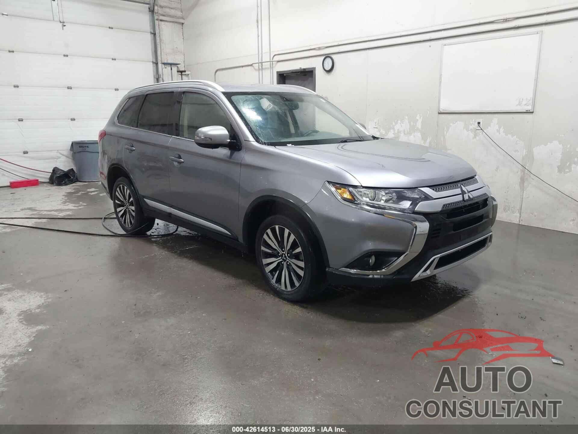 MITSUBISHI OUTLANDER 2019 - JA4AZ3A30KZ041340