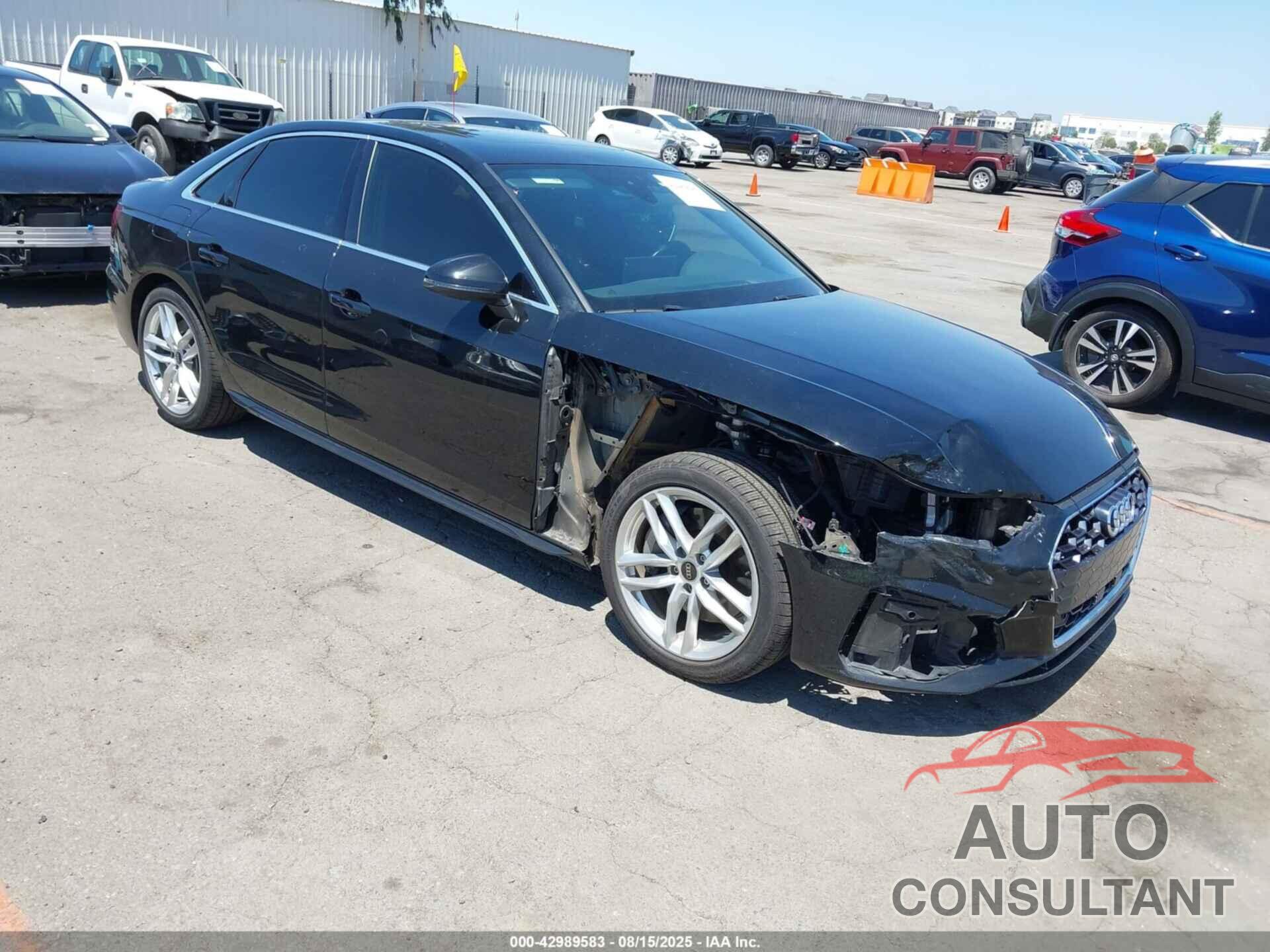 AUDI A4 2022 - WAUEAAF47NN008865