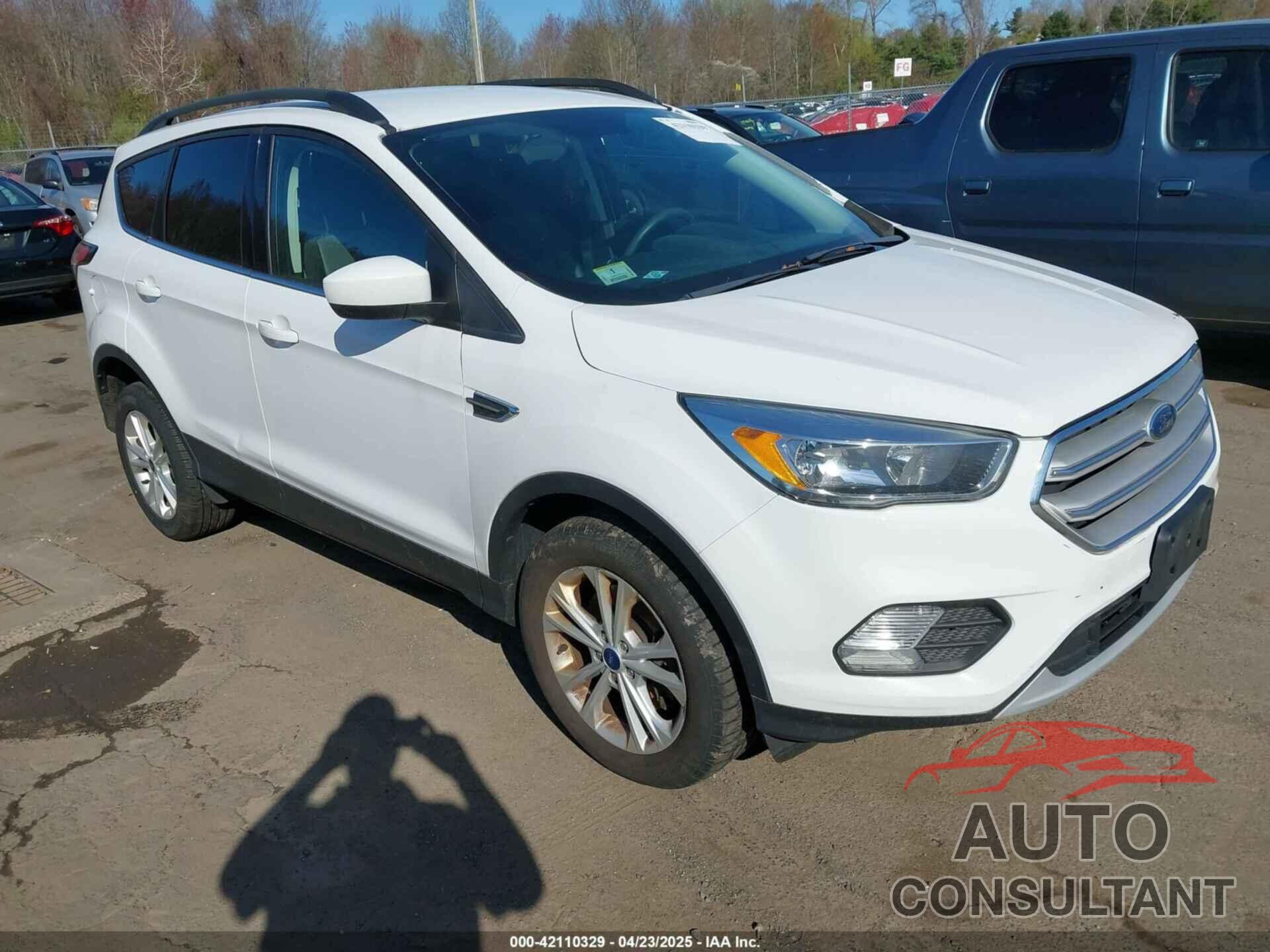 FORD ESCAPE 2018 - 1FMCU9GD6JUB18297